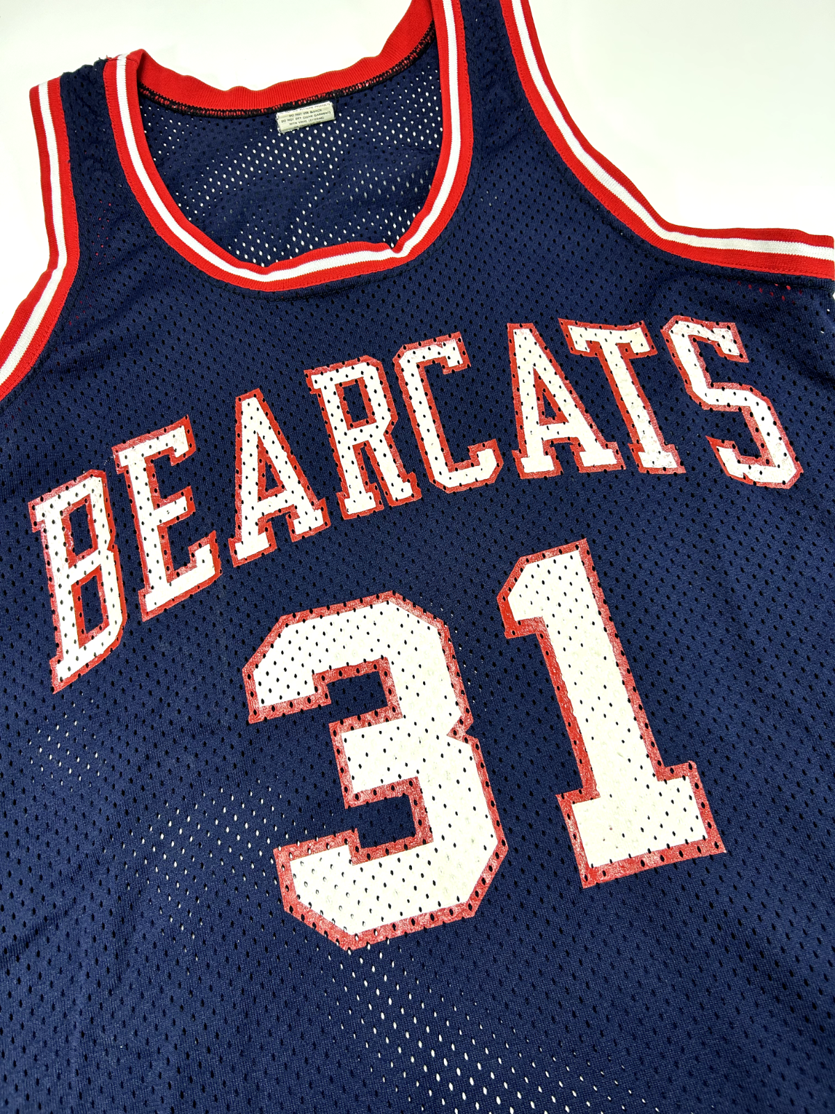 VTG 80s Cincinnati Bearcats #31 NCAA Collegiate Basketball Jersey Sz 40 Small