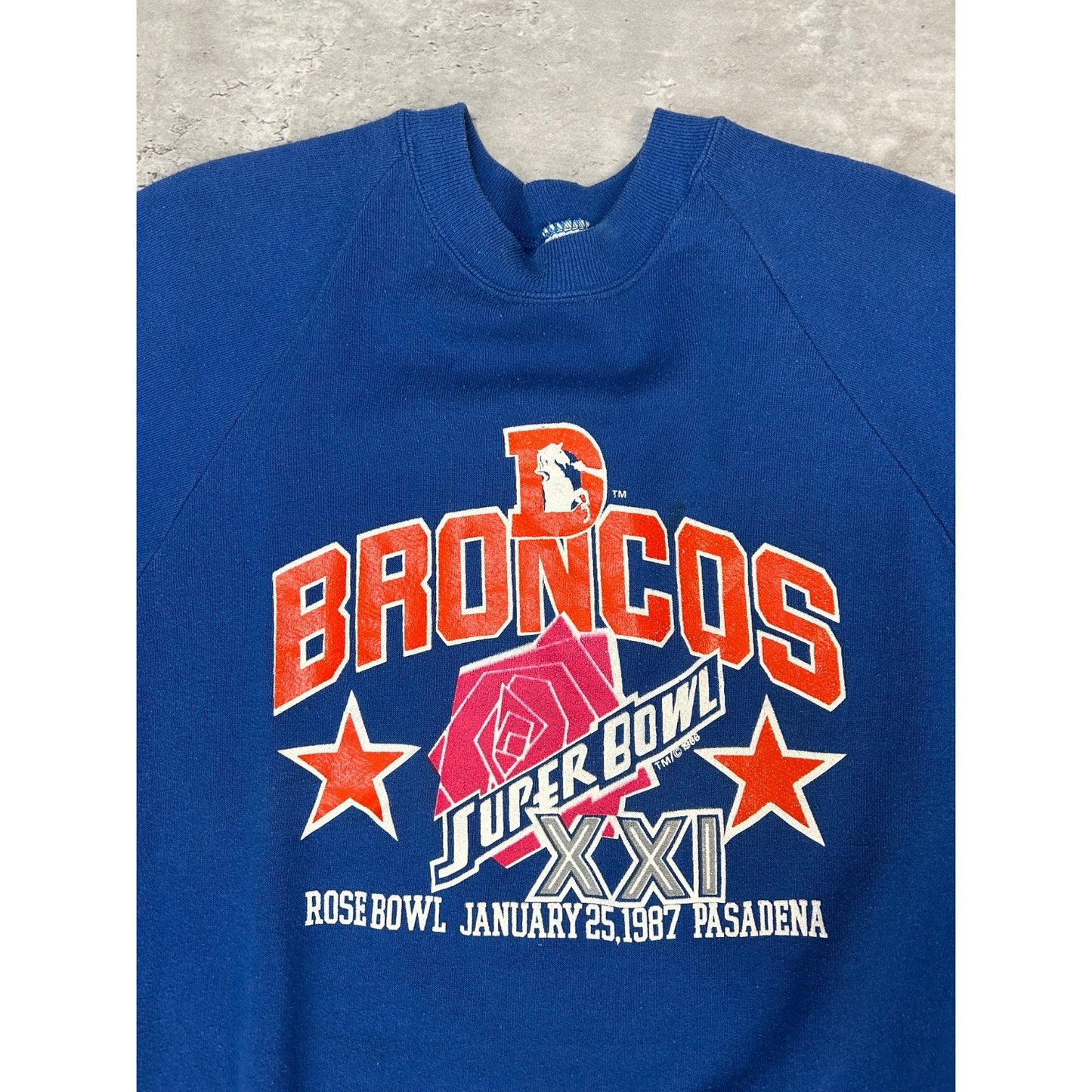 Vintage 1987 Denver Broncos NFL Rose Bowl Graphic Sweatshirt Size Medium