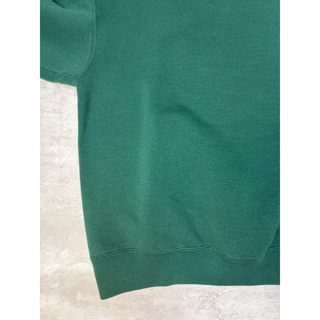 Vintage Notre Dame Fighting Irish NCAA Embroidered Logo Sweatshirt Size XL