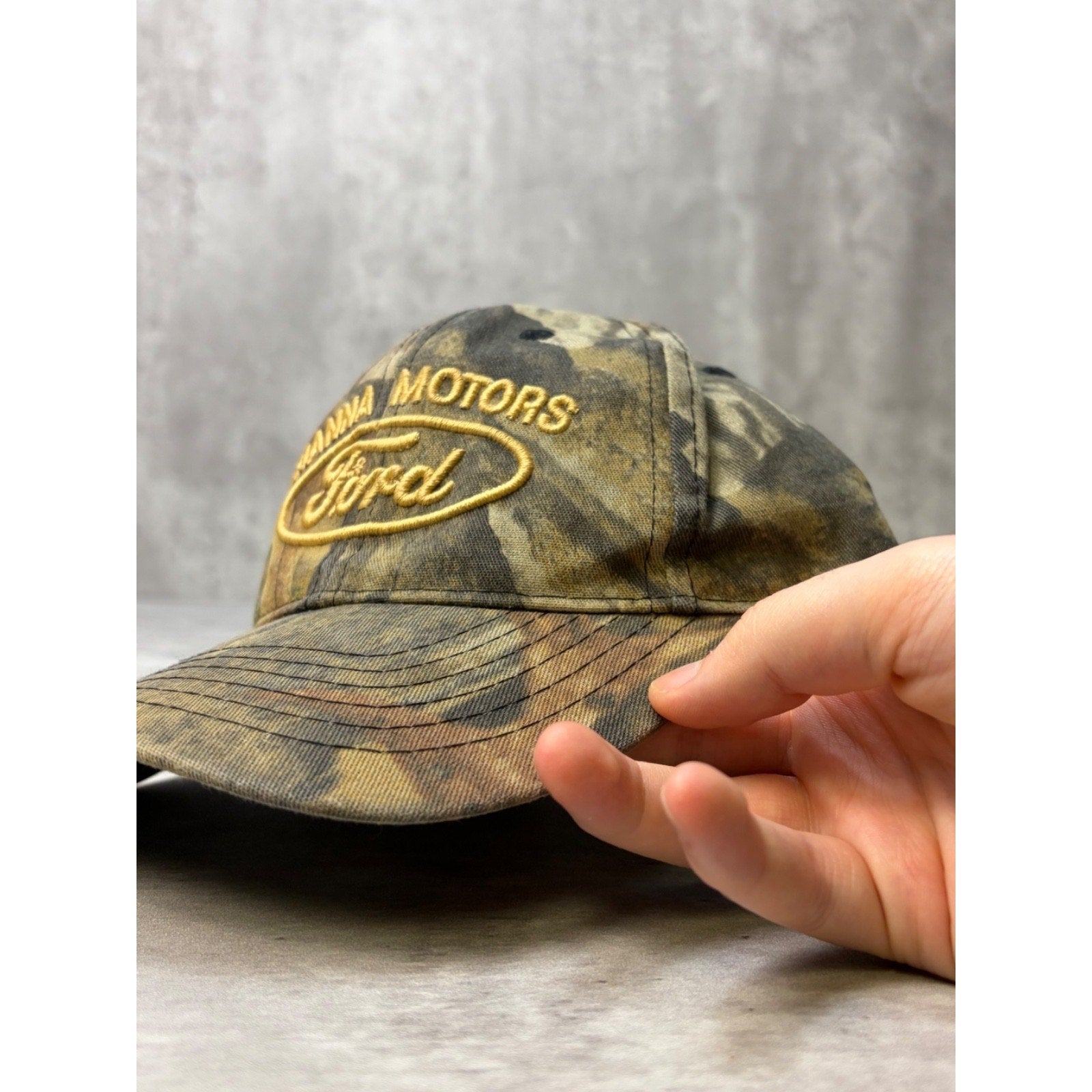 Vintage Ford Hanna Motors Embroidered Logo Camo Strapback Hat OSFA
