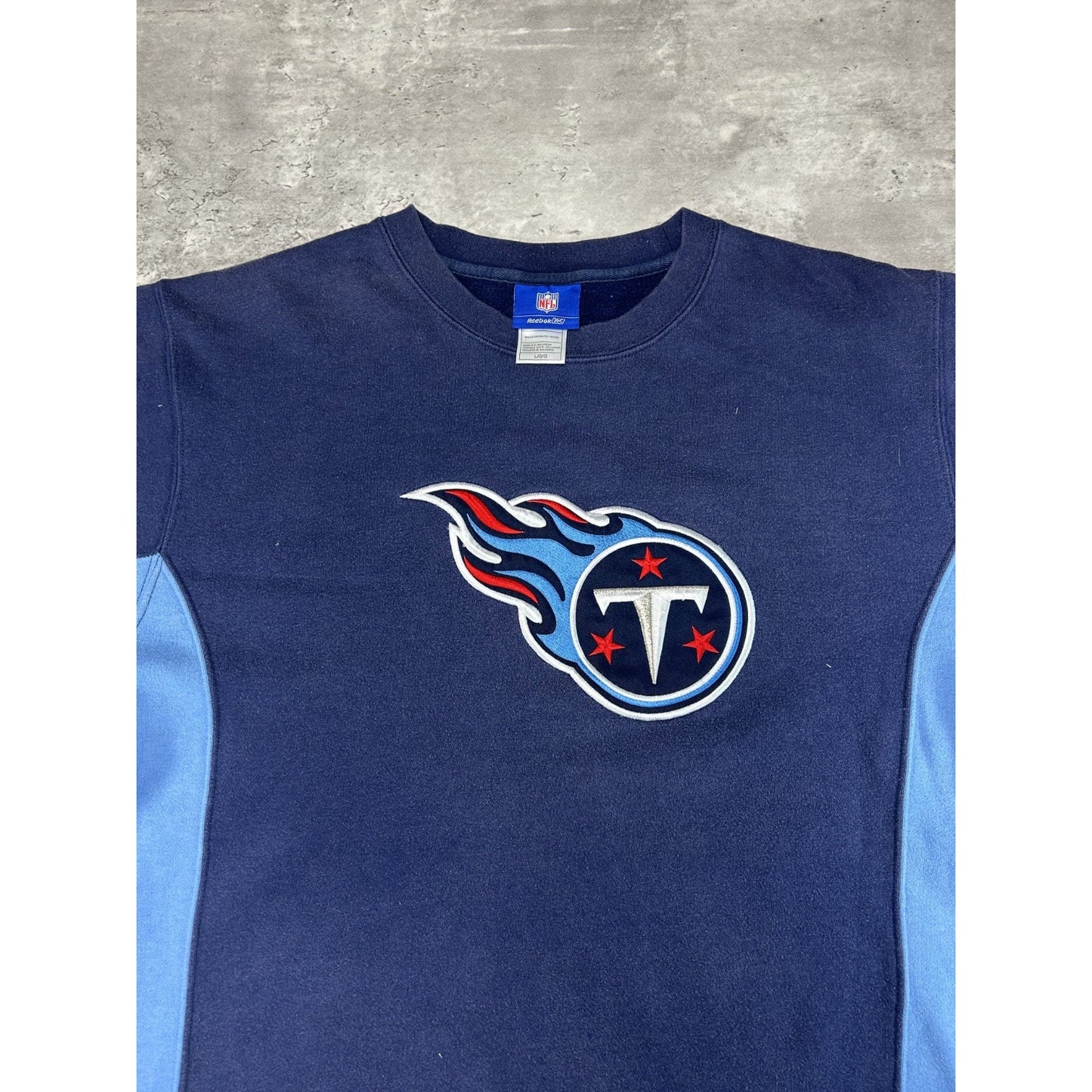 Vintage Tennessee Titans NFL Embroidered Logo Reebok Football Sweatshirt Large