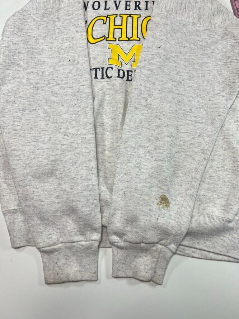 Vintage 90s Michigan Wolverines NCAA Nutmeg Crewneck Sweatshirt Size Medium