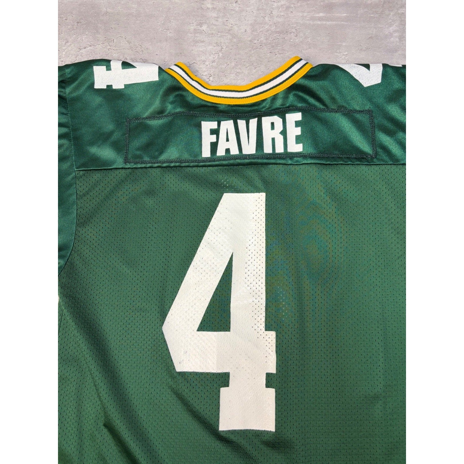 Vintage Brett Favre #4 Green Bay Packers NFL Football Jersey Size Large YOUTH