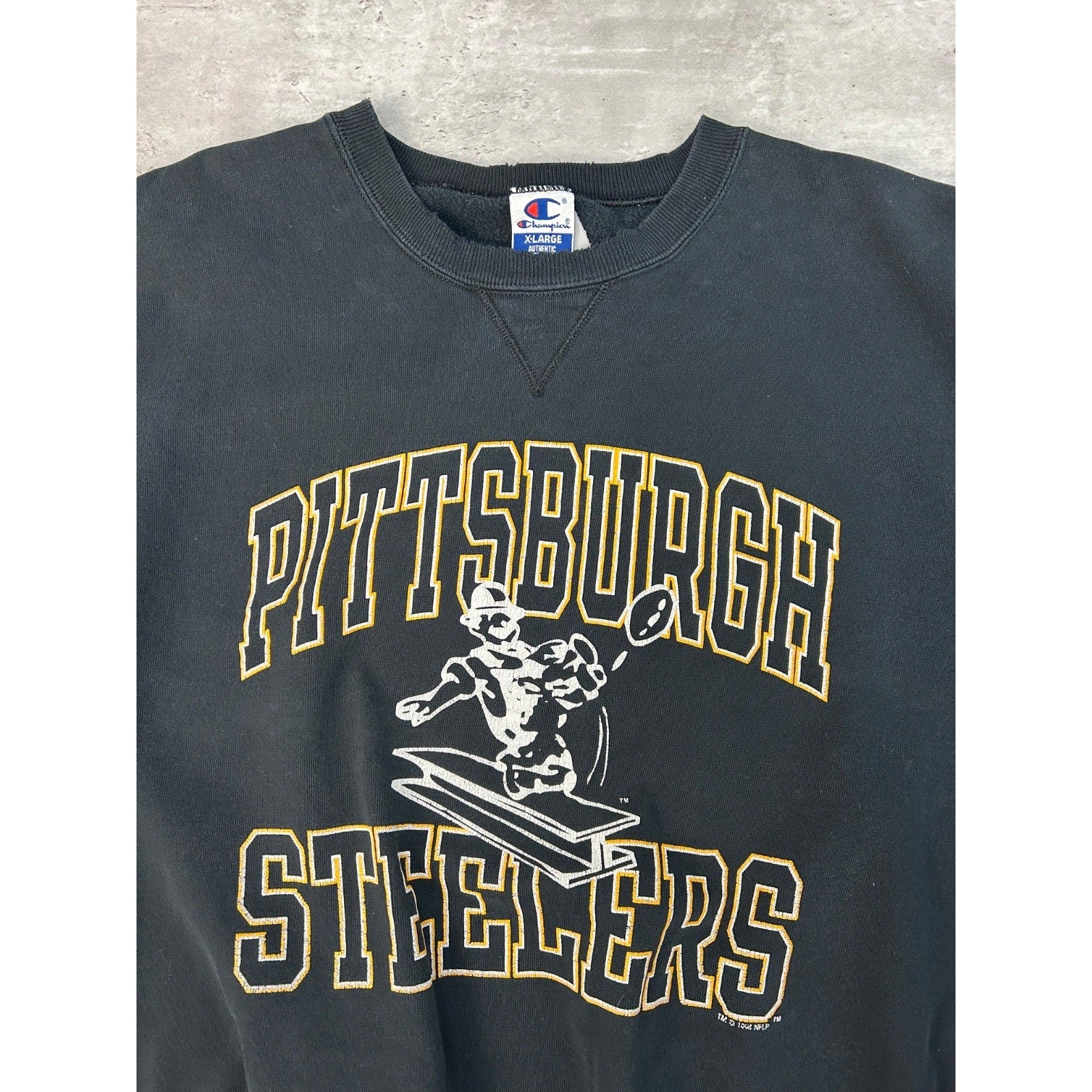 Vintage 1994 Pittsburgh Steelers NFL Graphic Spellout Logo Sweatshirt Size XL