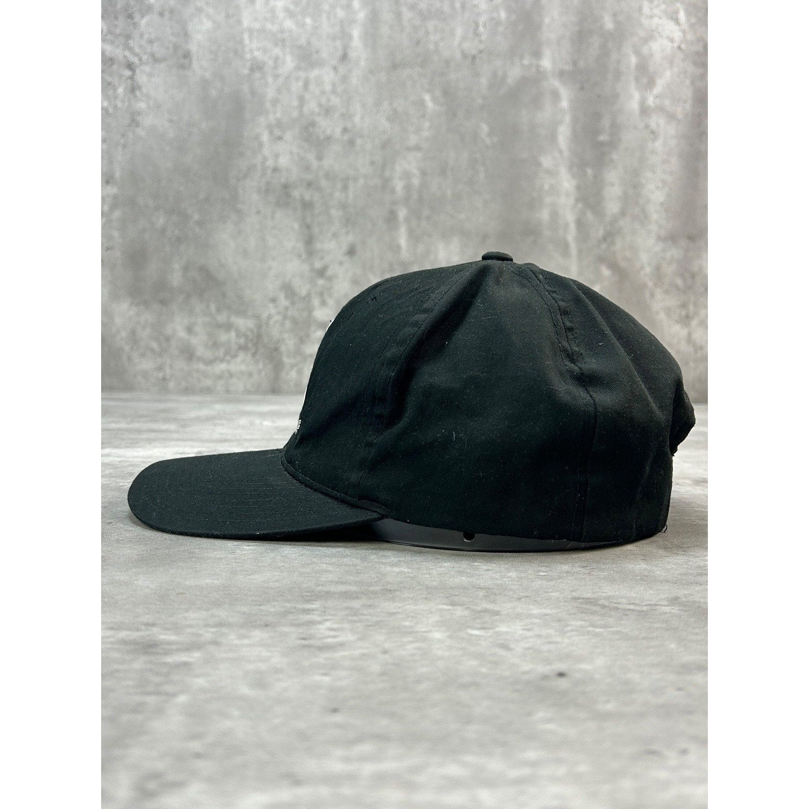 Vintage 90s Chicago White Sox MLB Embroidered Logo Baseball Snapback Hat OSFA