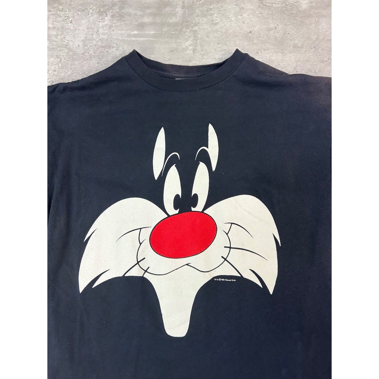 Vintage 1992 Looney Tunes Sylvester The Cat Cartoon Graphic T-Shirt Size Medium
