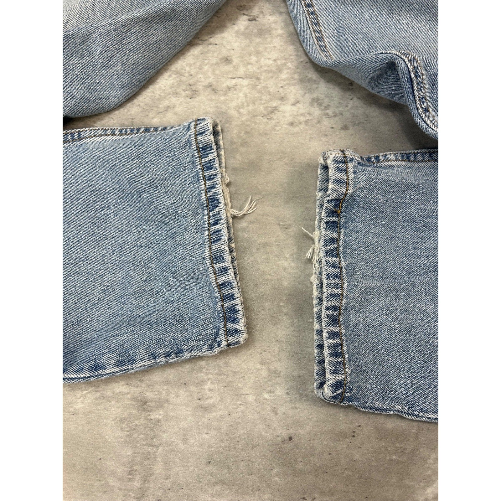Vintage 90s Levis 550 Red Tab Light Wash Denim Pants Size 35 Blue