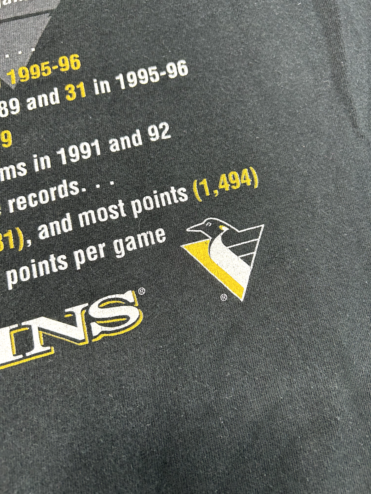 VTG 1997 Mario Lemieux #66 Pittsburgh Penguins Player Graphic T-Shirt Sz Medium