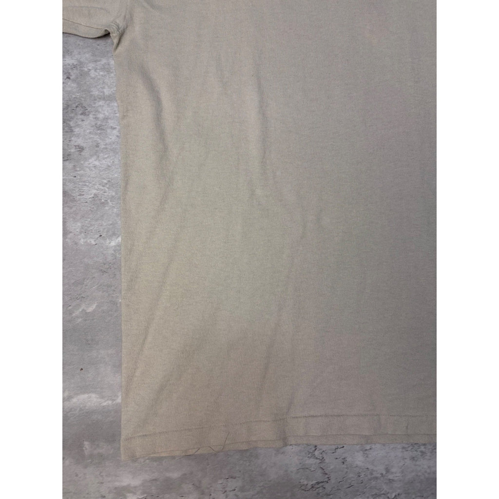 Vintage Y2K Quiksilver Emblem Spellout Beige Graphic T-Shirt Size XL