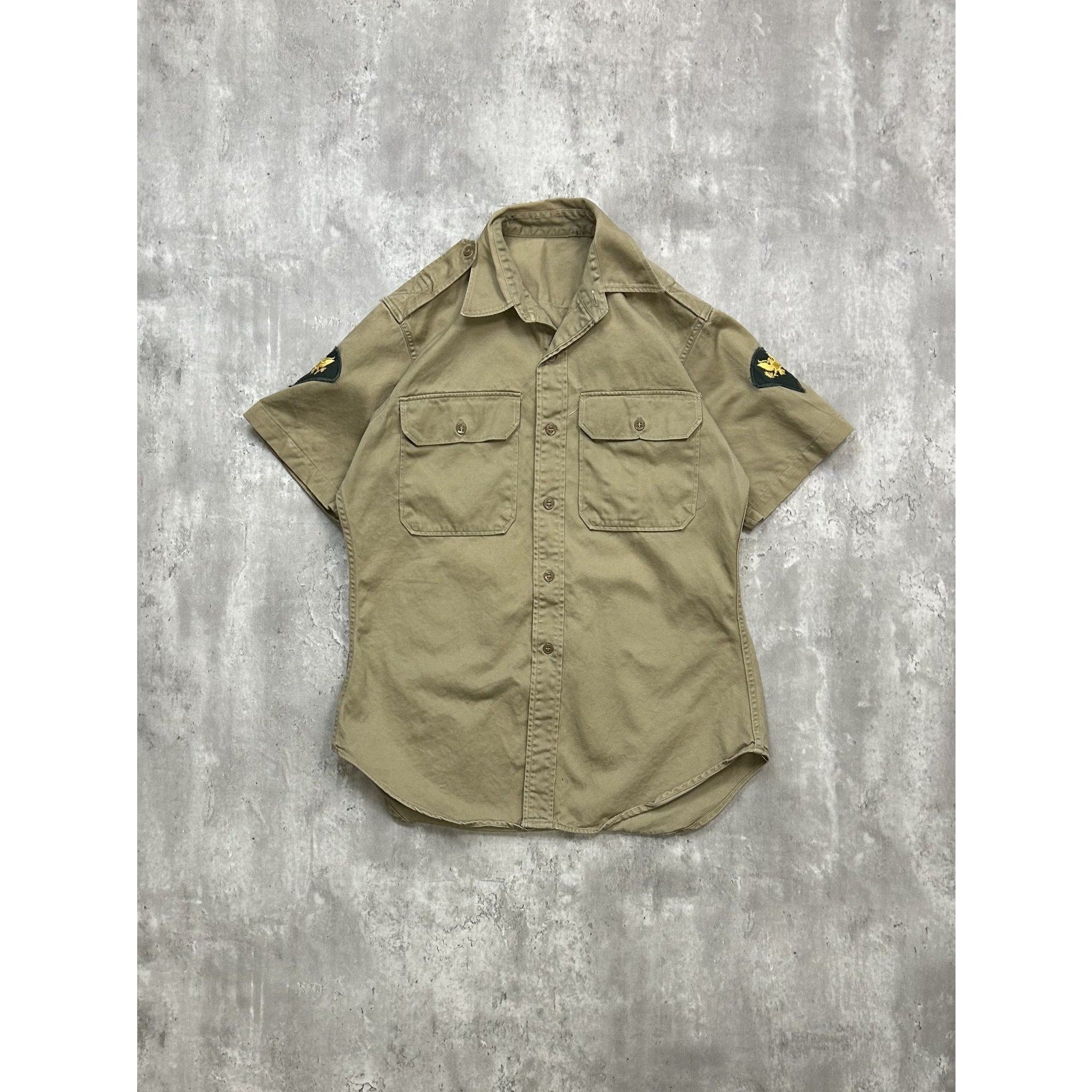 Vintage 1970s US Army Khaki Short Sleeve Button Up Shirt Size Large