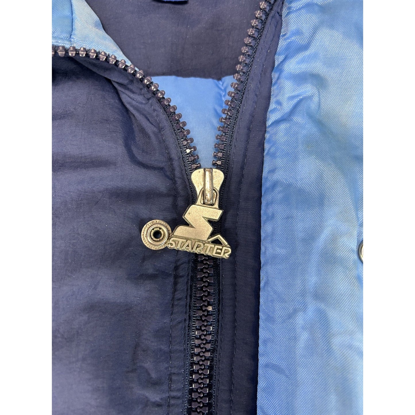 Vintage 90s UNC Tarheels NCAA Insulated Full Zip Hooded Starter Jacket Size 2XL