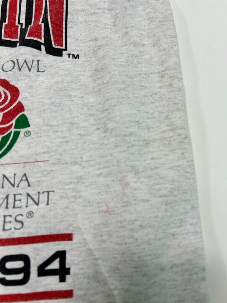 Vintage 1996 Wisconsin Badgers NCAA Rose Bowl Graphic T-Shirt Size Medium Gray