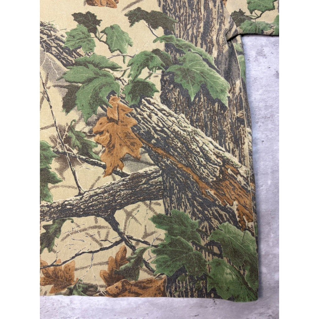 Vintage Realtree Tree Camo Hunting T-Shirt Size XL