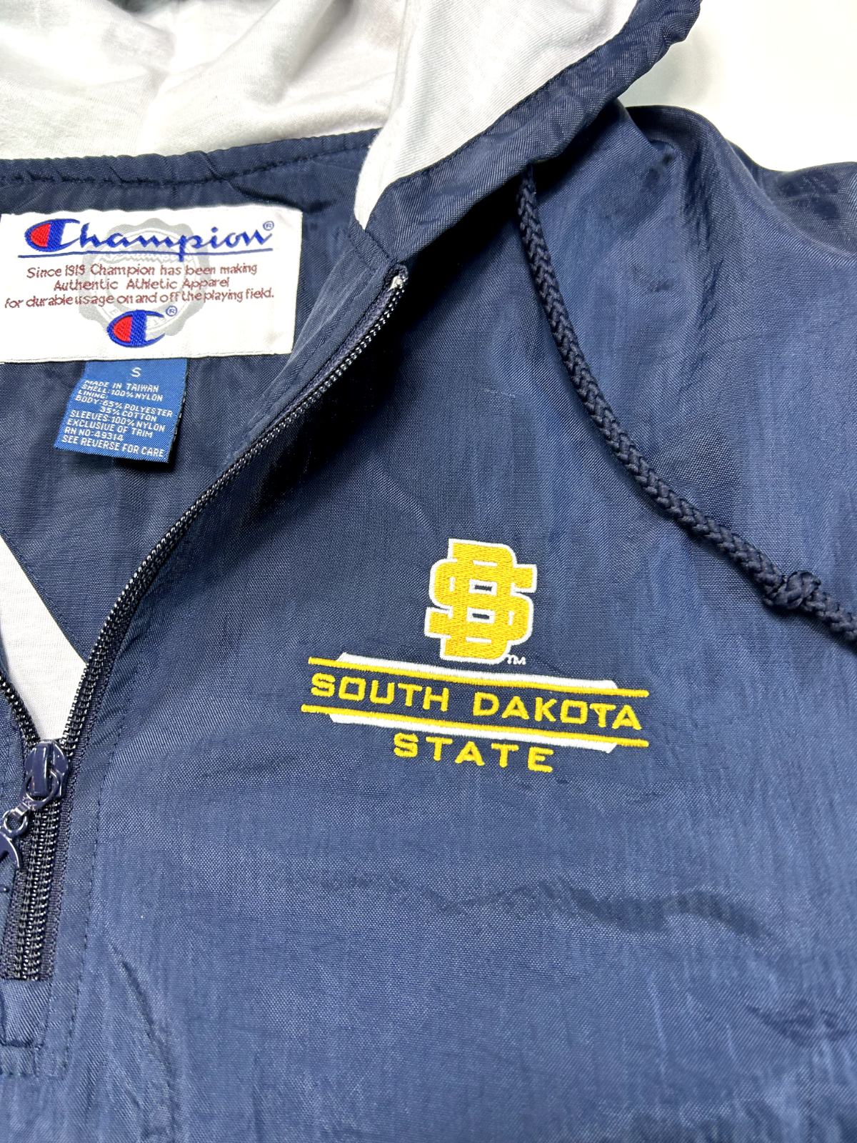 Vintage 90s South Dakota State NCAA Hooded Champion Windbreaker Jacket Sz Small