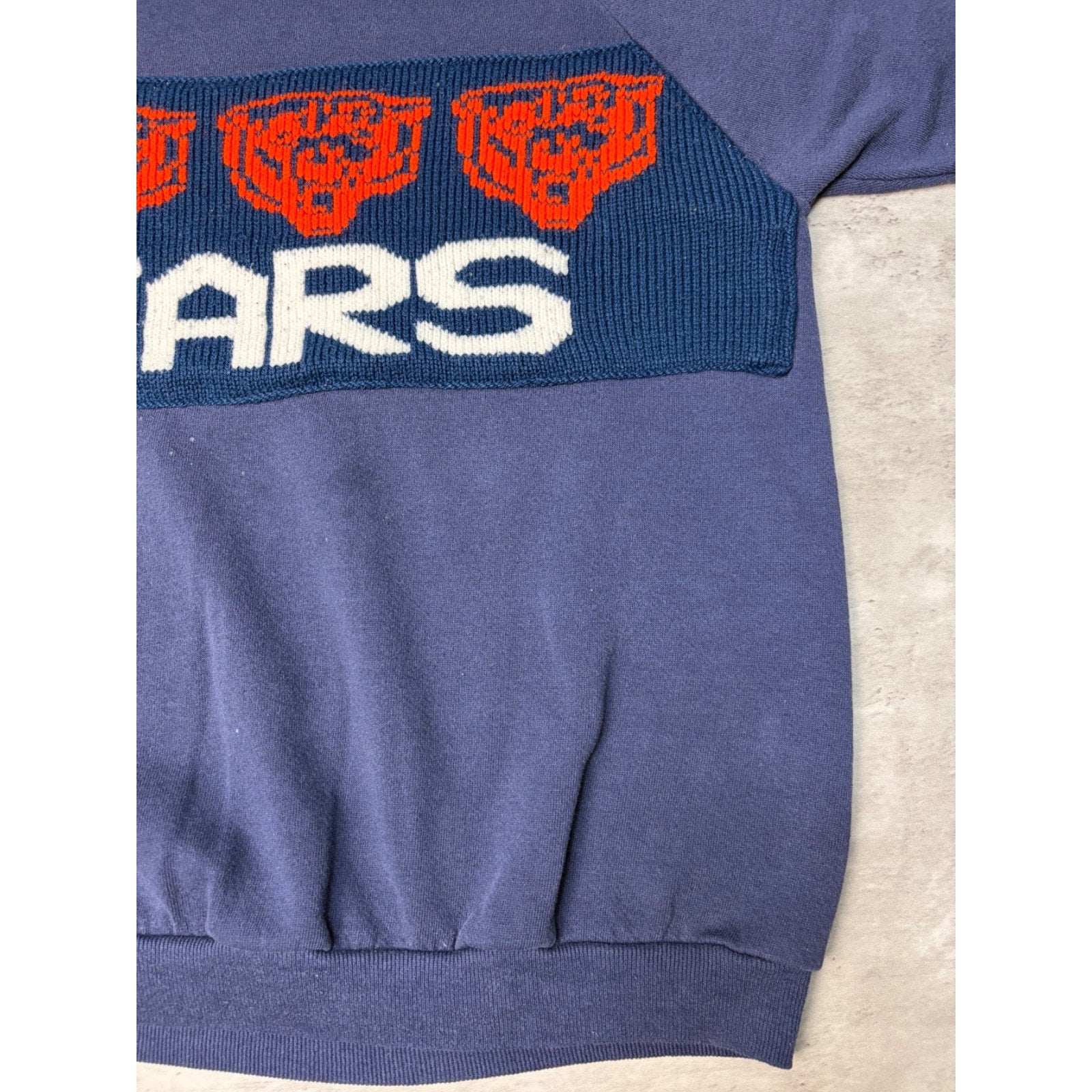 Vintage 80s Chicago Bears NFL Knit Spellout Graphic Football Sweatshirt Size XL