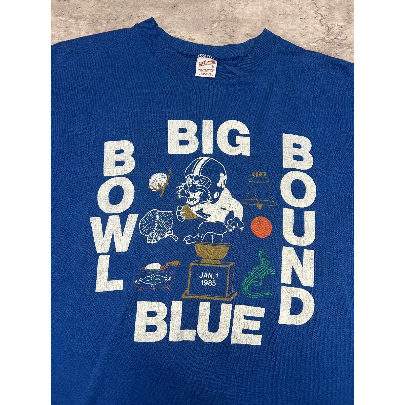 Vintage 1985 Kentucky Wildcats NCAA Bowl Bound Football T-Shirt Size Large Blue