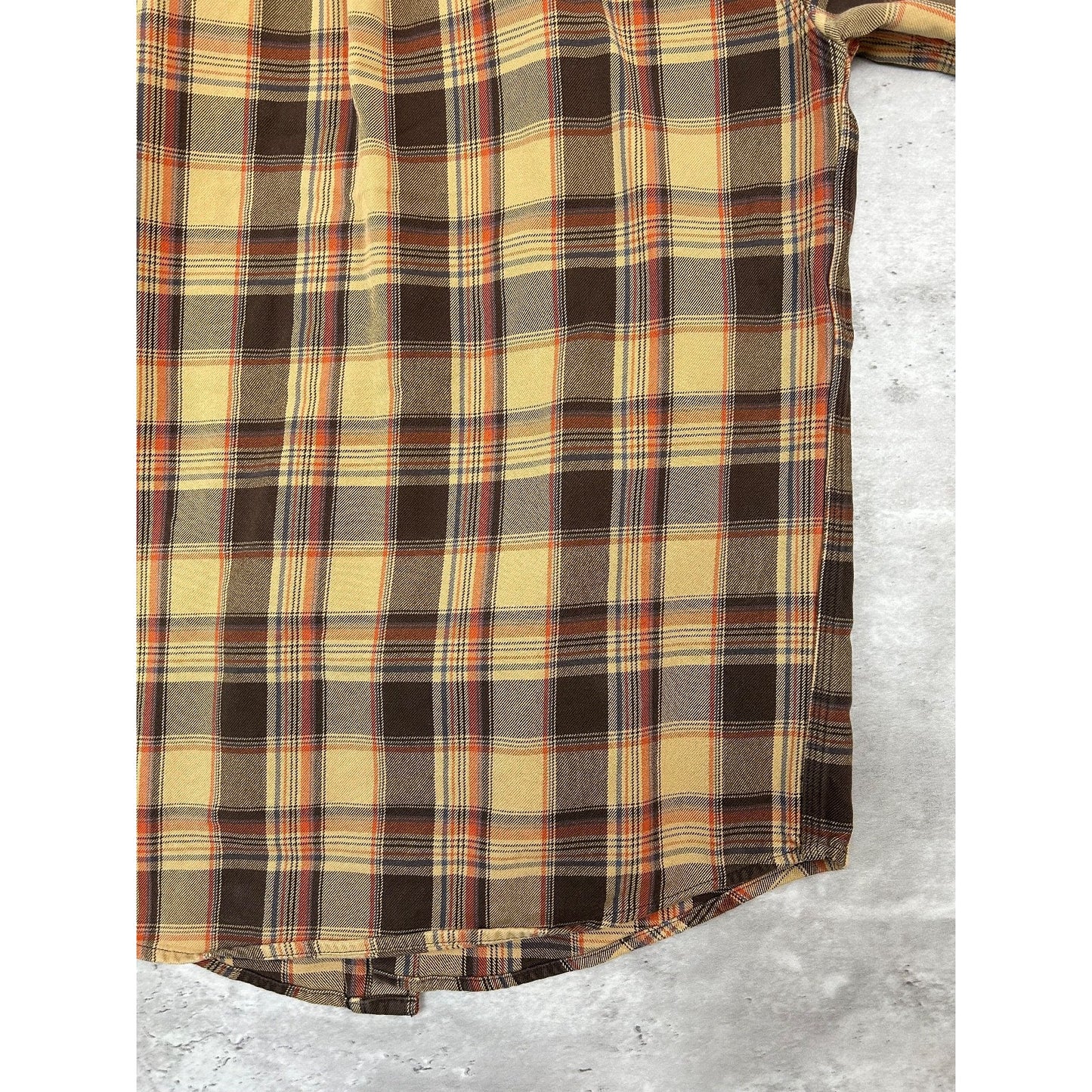 Vintage Carhartt Plaid Double Pocket Workwear Long Sleeve Button Up Shirt Medium