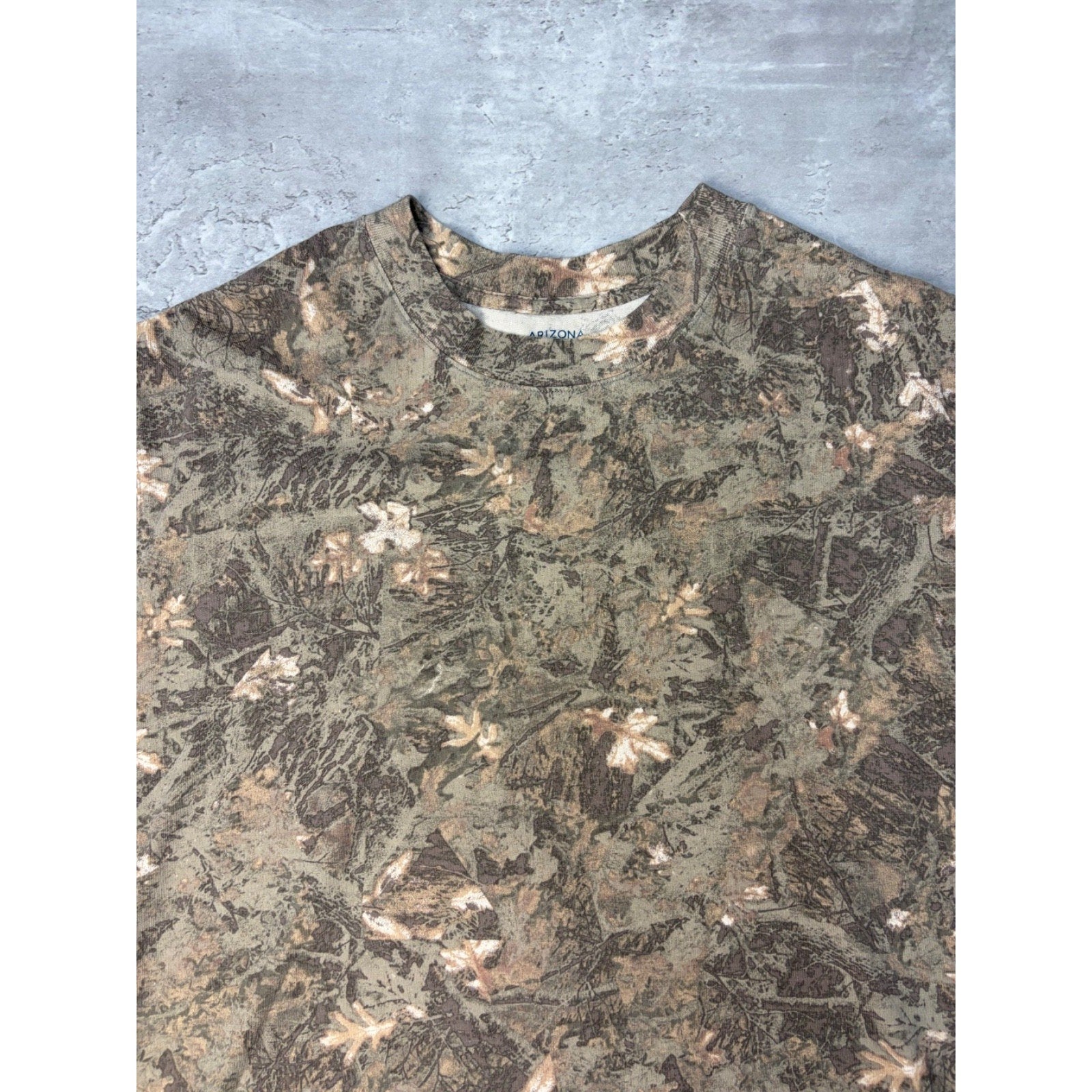 Vintage Arizona Jean Co Tree Camo Boxy Fit Hunting T-Shirt Size Large