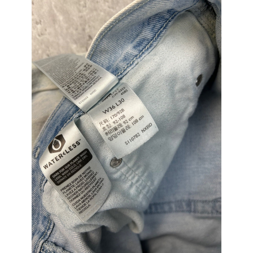 Vintage Levis Silvertab Loose Fit Light Wash Baggy Denim Pants Size 37