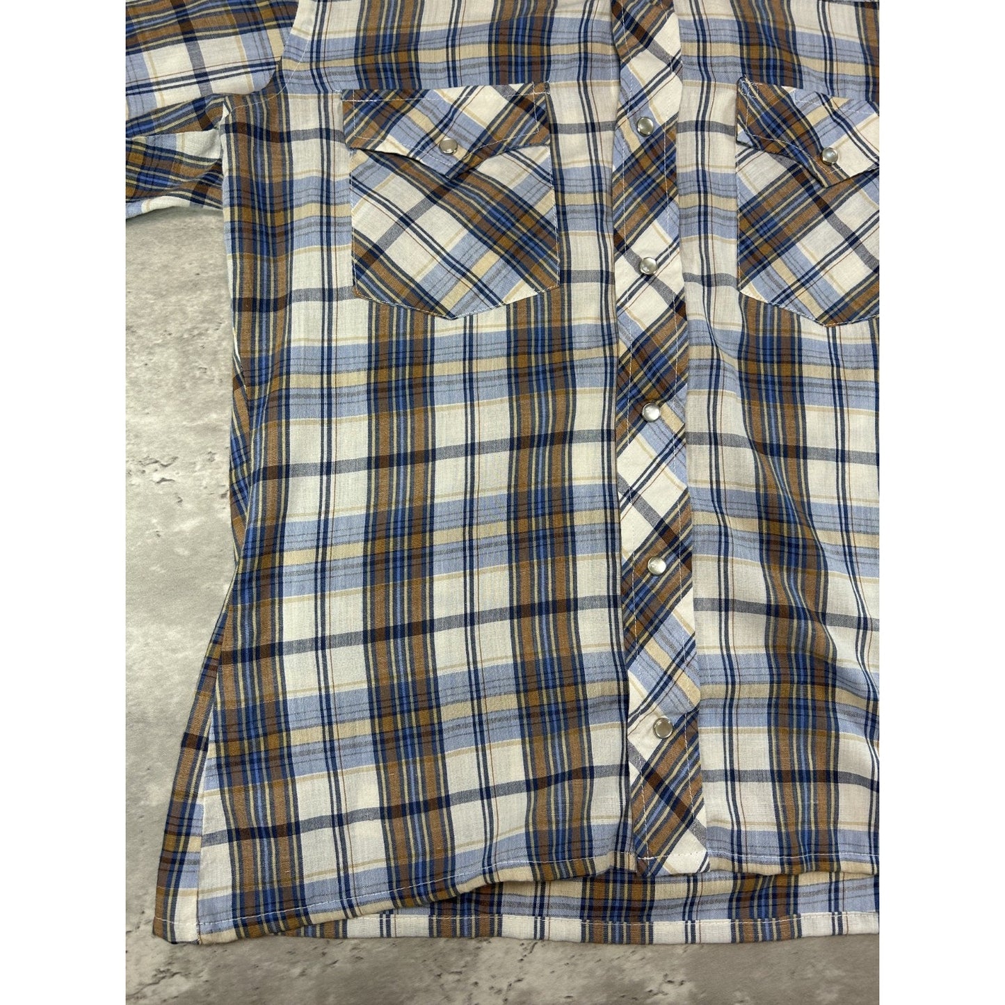 Vintage 1970s/80s JCPenny Plaid Print Reworked Cropped Button Up Shirt Sz Medium