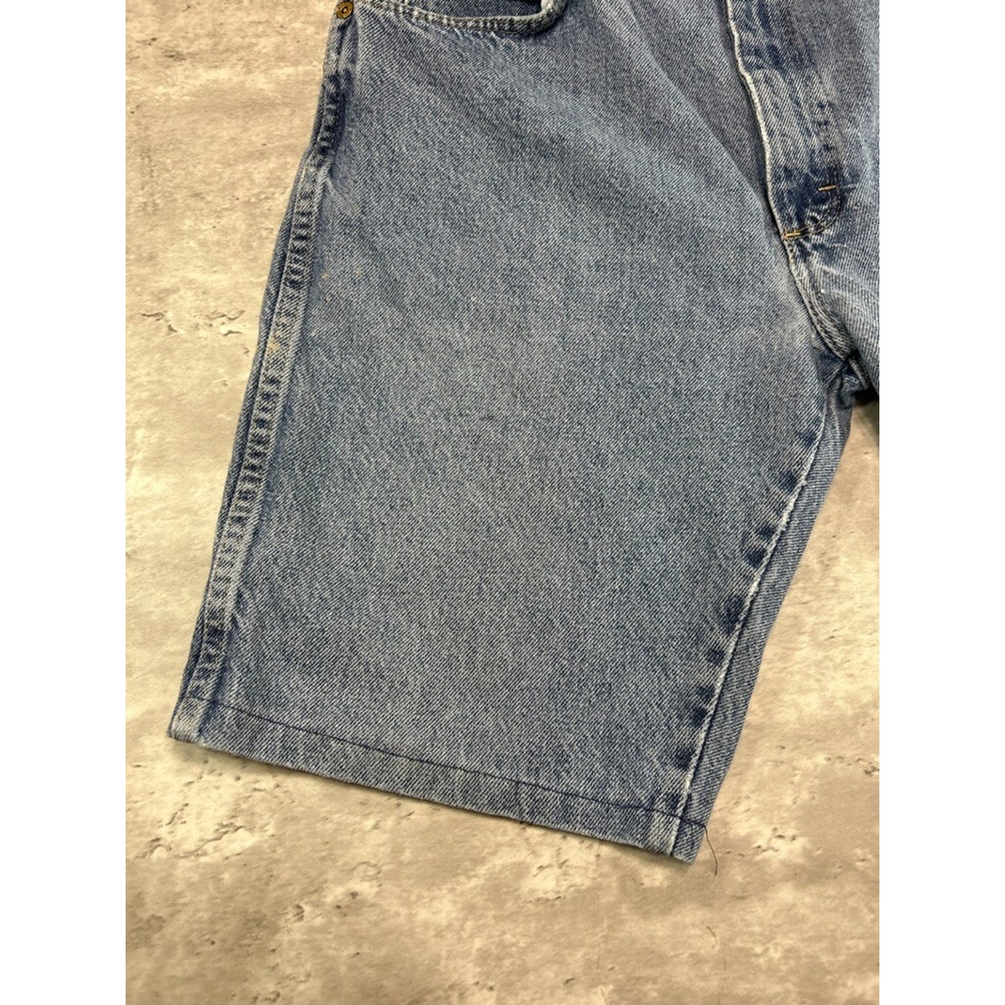 Vintage Wrangler Authentics Medium Wash Denim Shorts Size 34 Blue