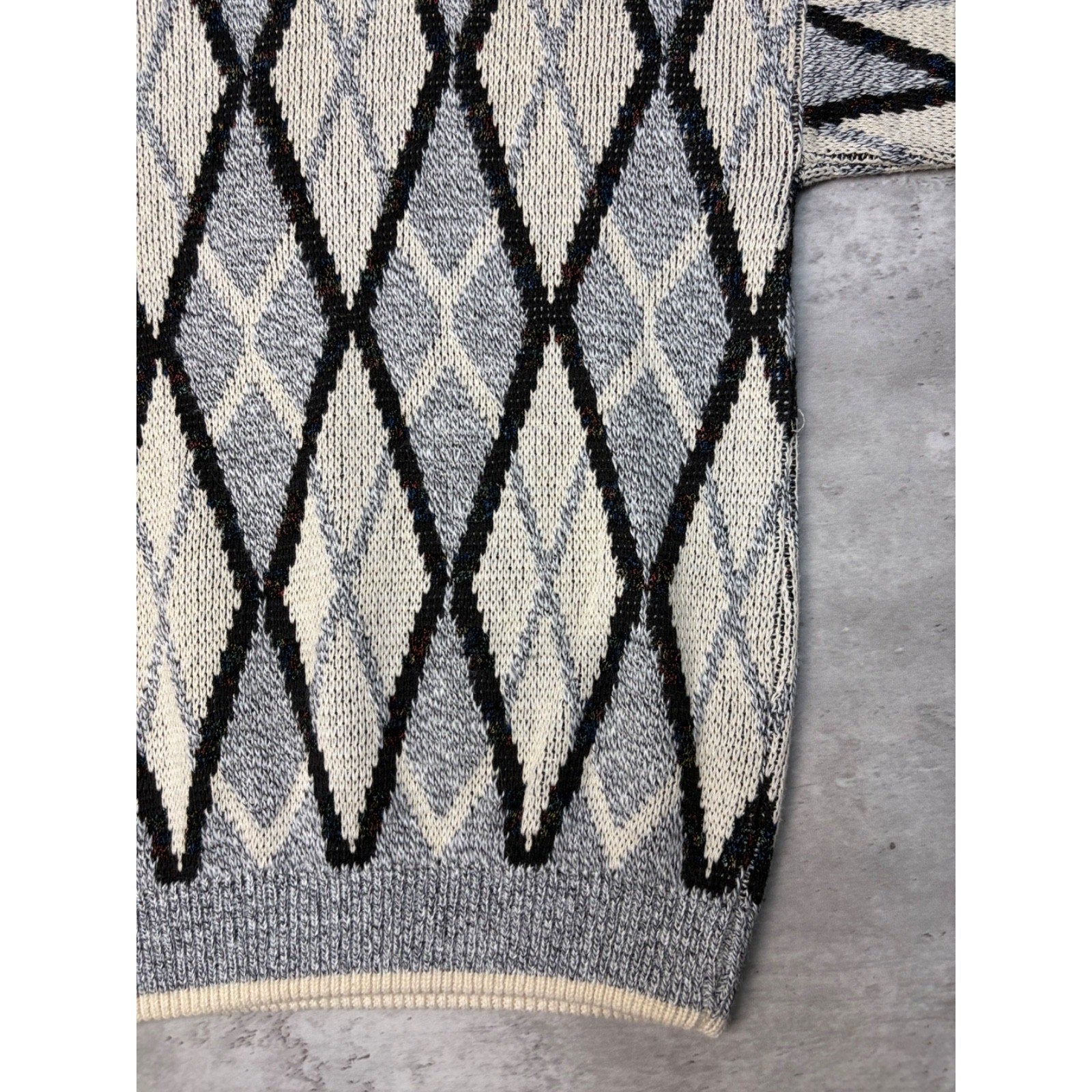 Vintage J.J. Cochran Geometric Pattern Pullover Knit Sweater Size Medium