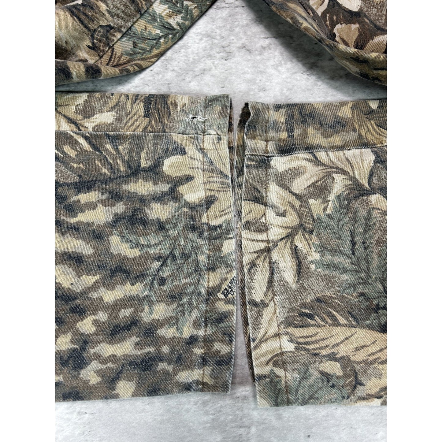 Vintage 90s Kleine Camo Tactical Hunting Cargo Pants Size 38 Green/Brown