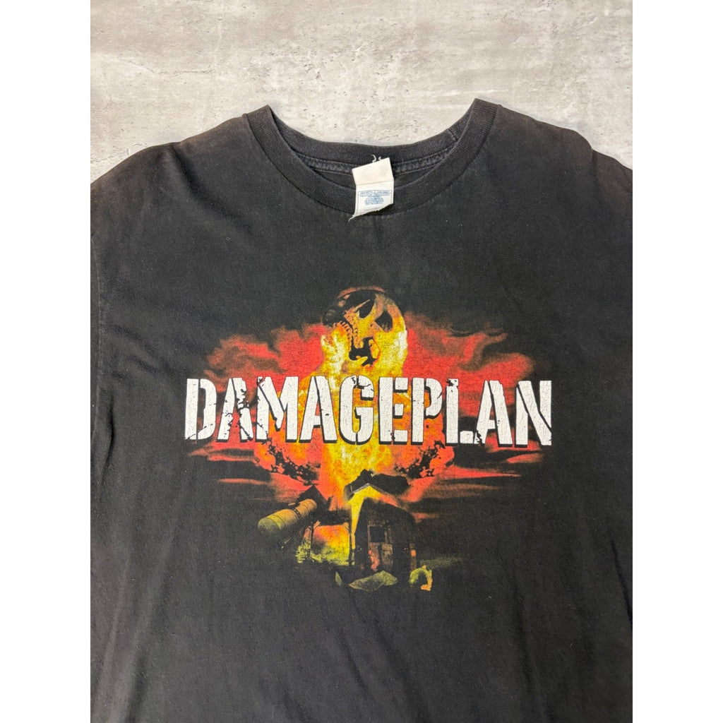 Vintage 2004 Damage Plan Heavy Metal Spellout Graphic Band T-Shirt Size Large