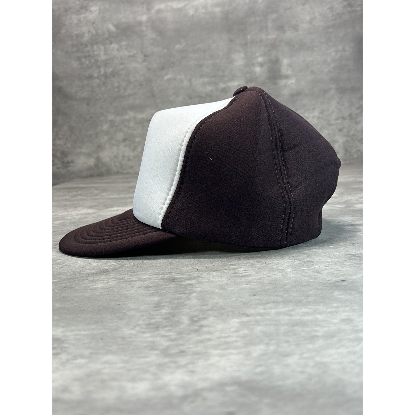 Vintage 80s/90s Classic Blank Foam Two Tone Snapback Hat OSFA White/Brown