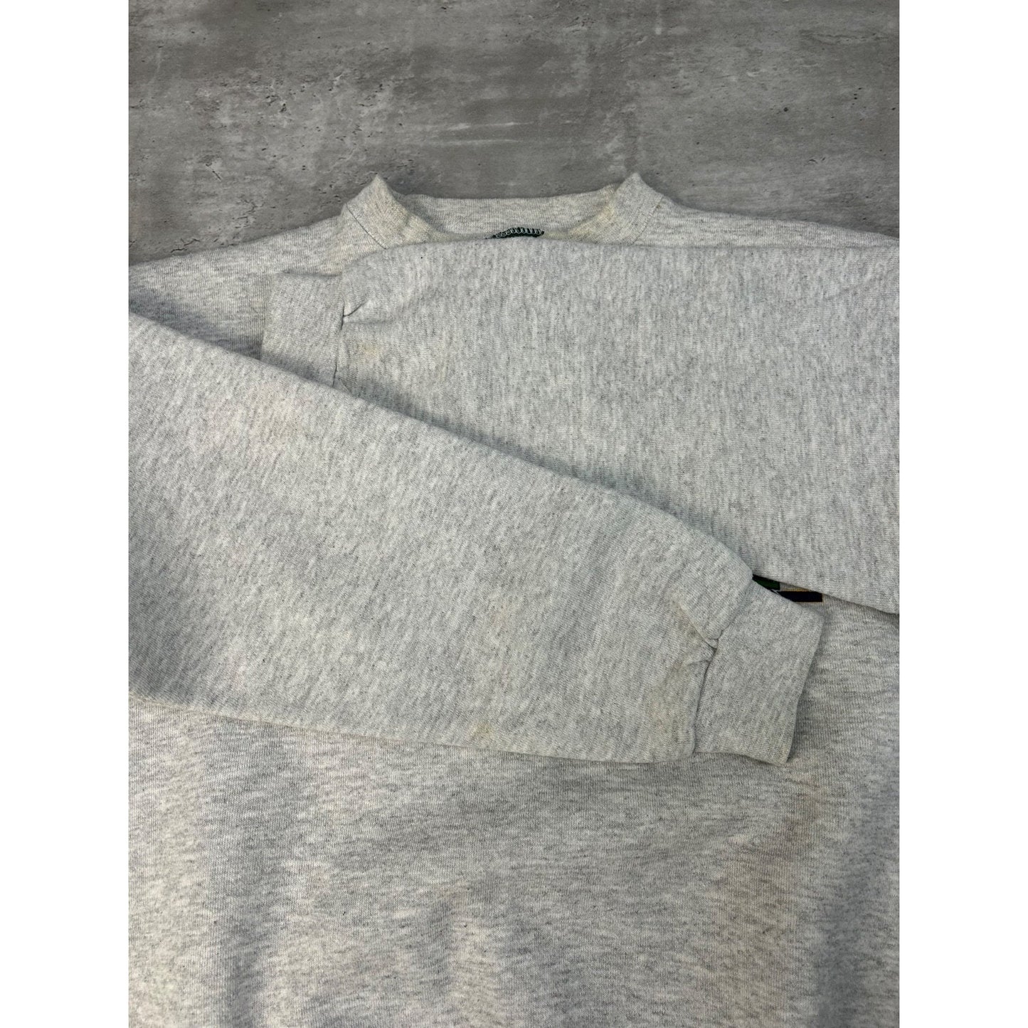 Vintage 90s Notre Dame Fighting Irish NCAA Graphic Spellout Sweatshirt Sz Large