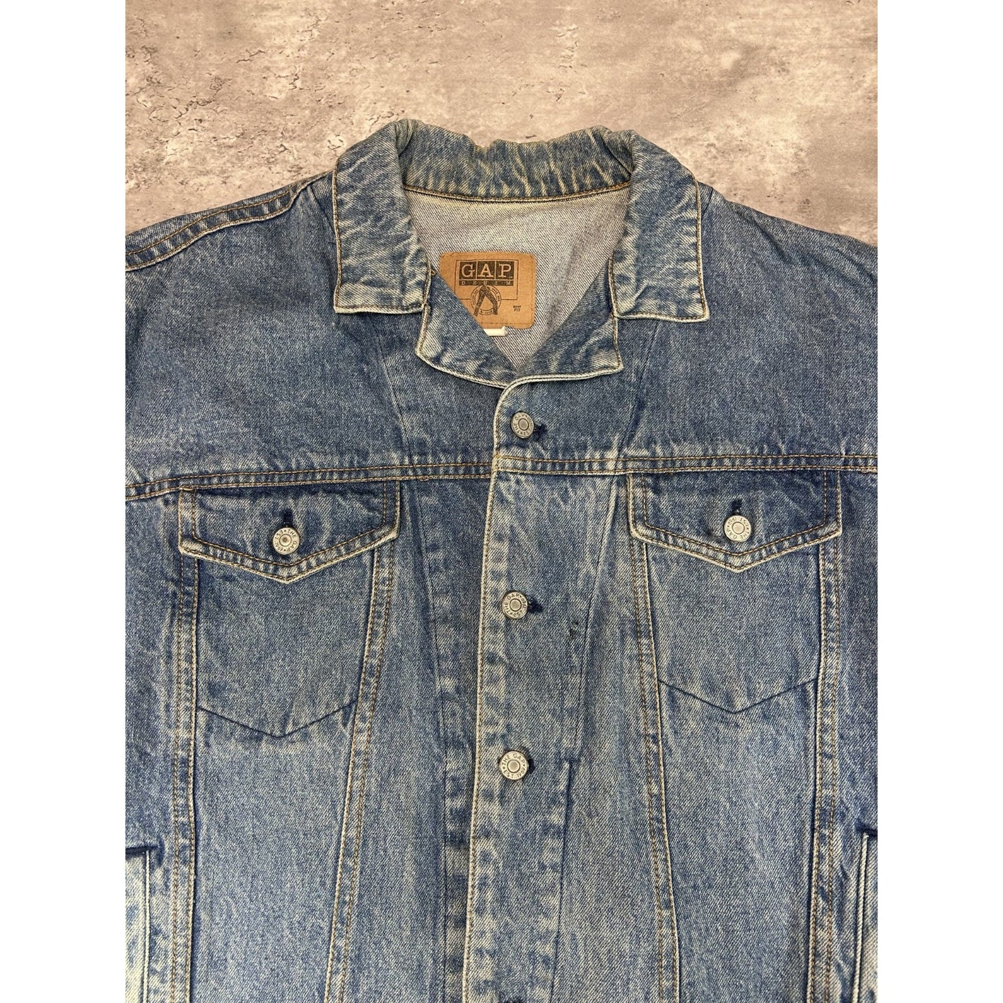 Vintage 90s GAP Denim Medium Wash Trucker Jacket Size Large Blue