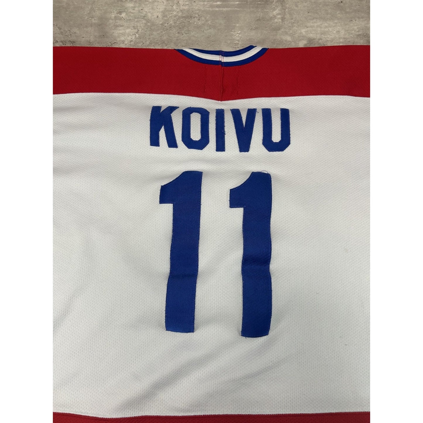 Vintage 90s Saka Koivu #11 Montreal Canadiens NHL Starter Hockey Jersey Size XL