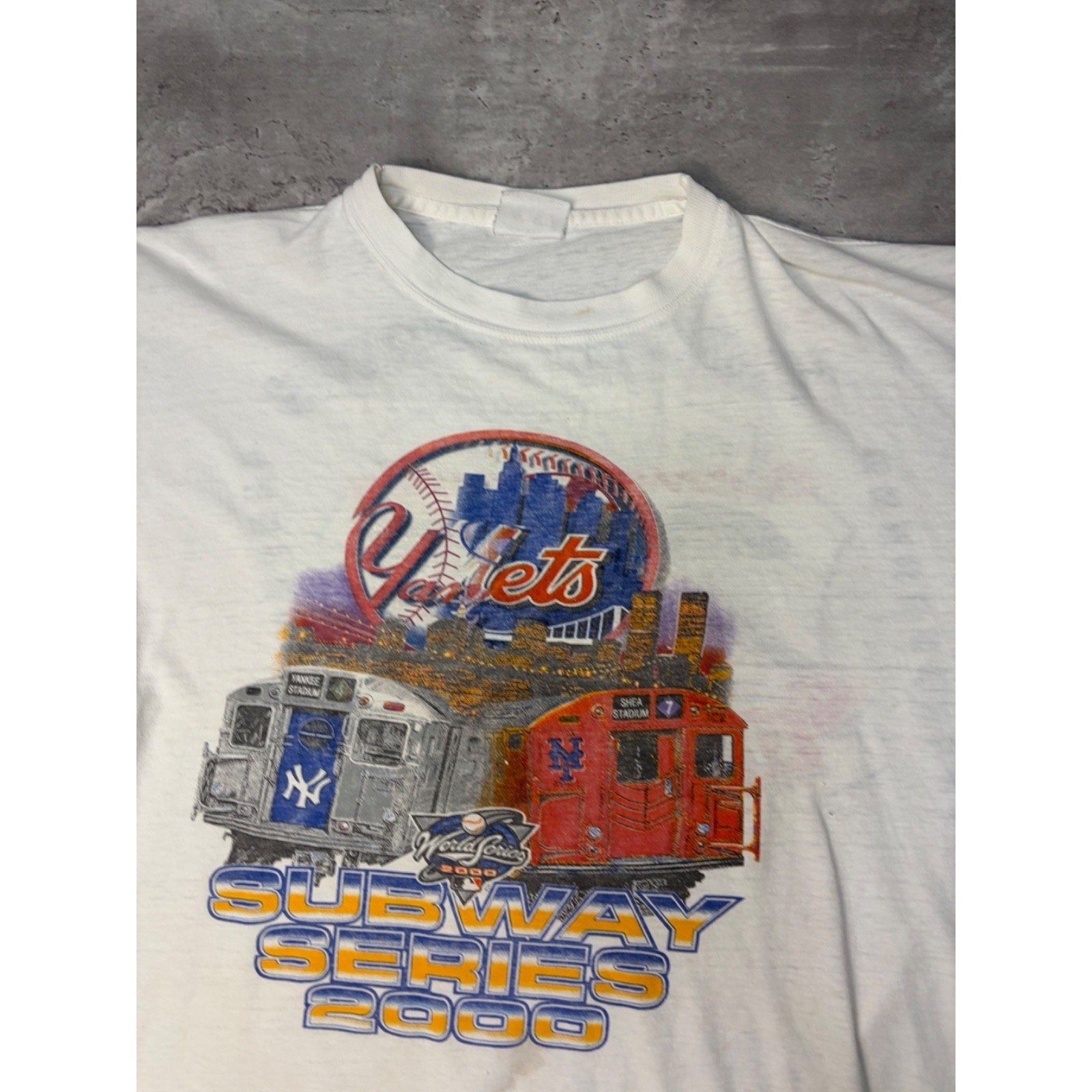 Vintage 2000 Yankees Vs Mets MLB Subway Series Baseball T-Shirt Size XL