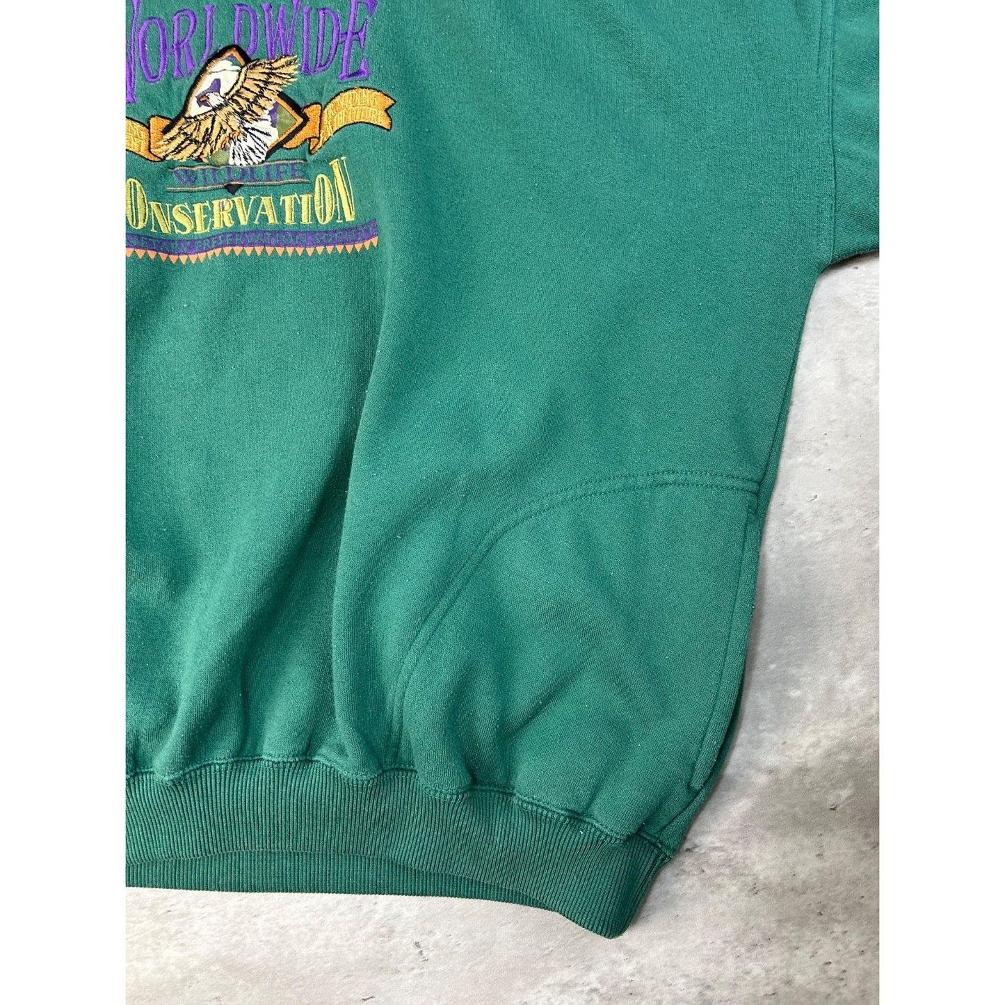 Vintage 90s Wildlife Conservation Embroidered Eagle Crest Sweatshirt Size XL