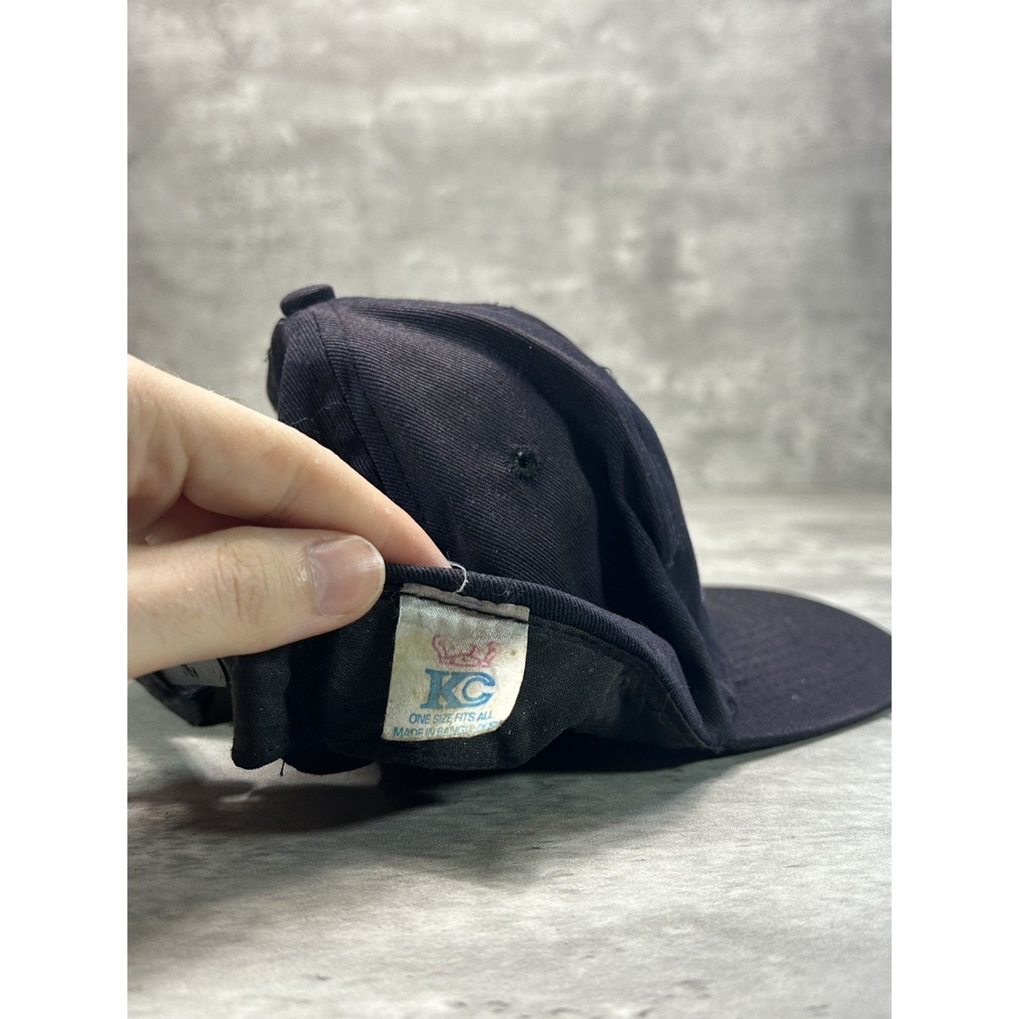 Vintage 90s Louisville Riverbats MiLB Embroidered Spellout Snapback Hat OSFA