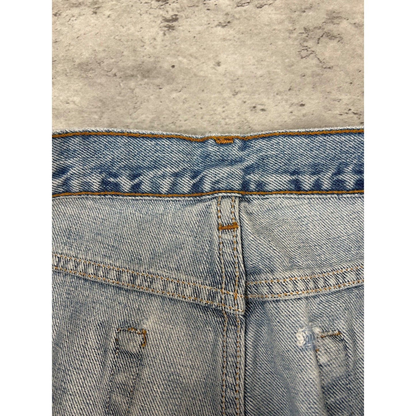 Vintage 90s Levis Red Tab Light Wash Denim Baggy Fit Pants Size 39