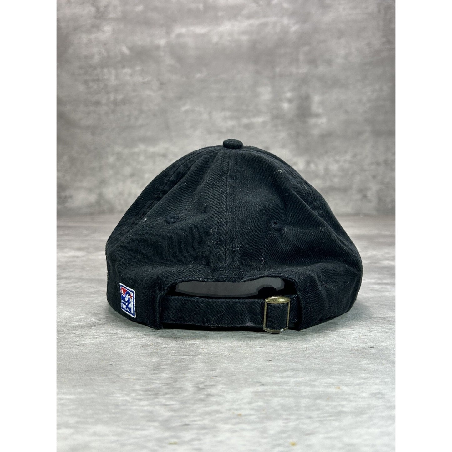 Vintage Minnesota State Hockey NCAA Embroidered Spellout Snapback Hat OSFA