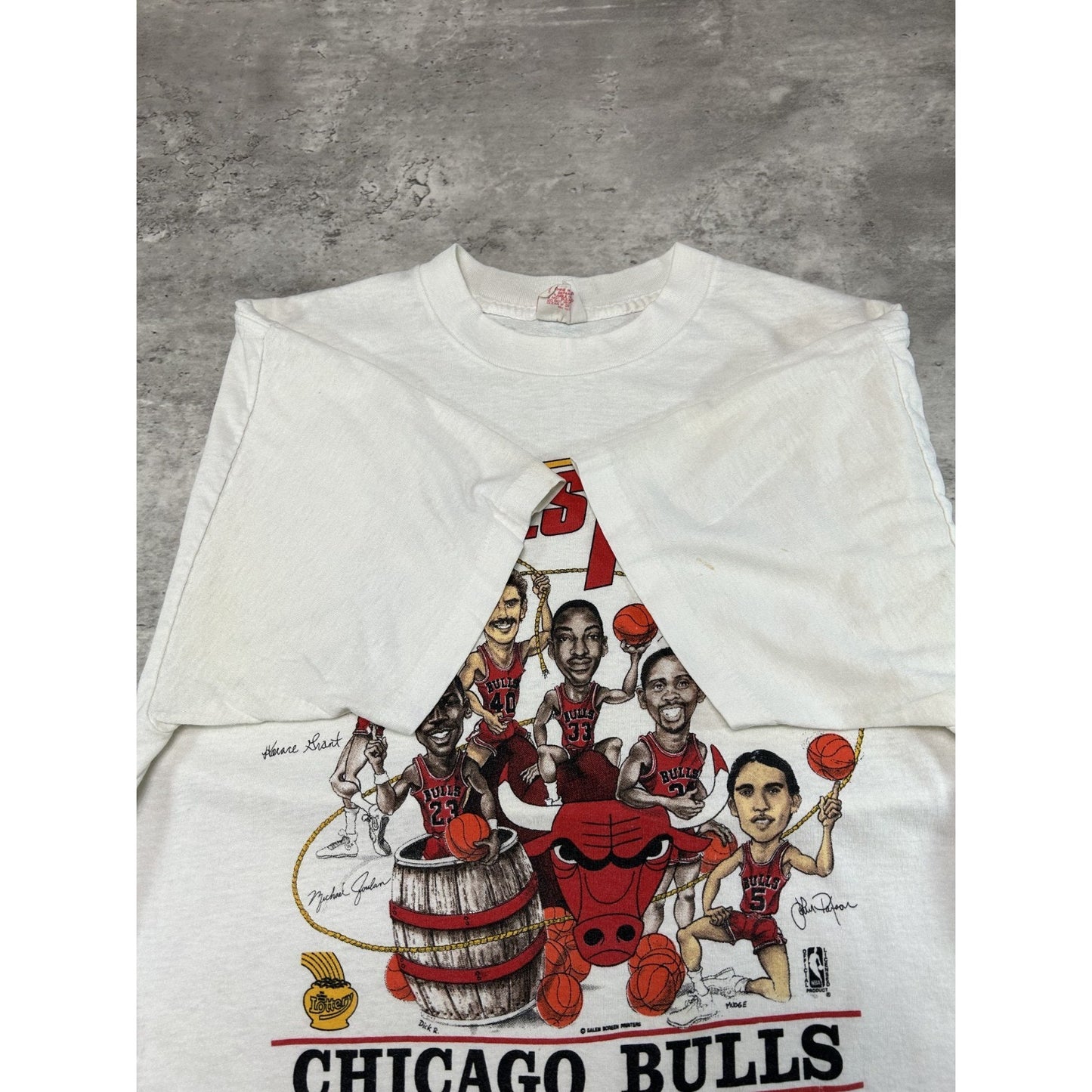 Vintage 80s/90s Chicago Bulls NBA Bulls Fever Caricature Graphic T-Shirt Size XL