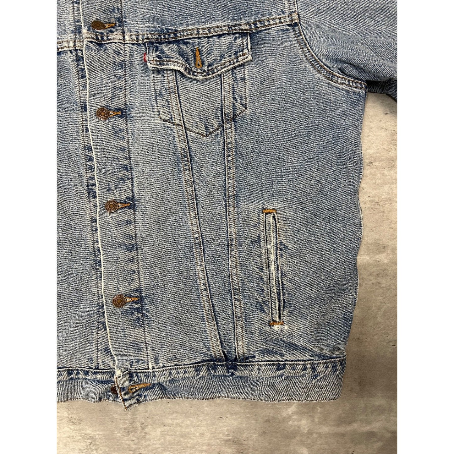 VTG 90s Levis Plaid Lined Red Tab Light Wash Denim Type 3 Trucker Jacket Size XL