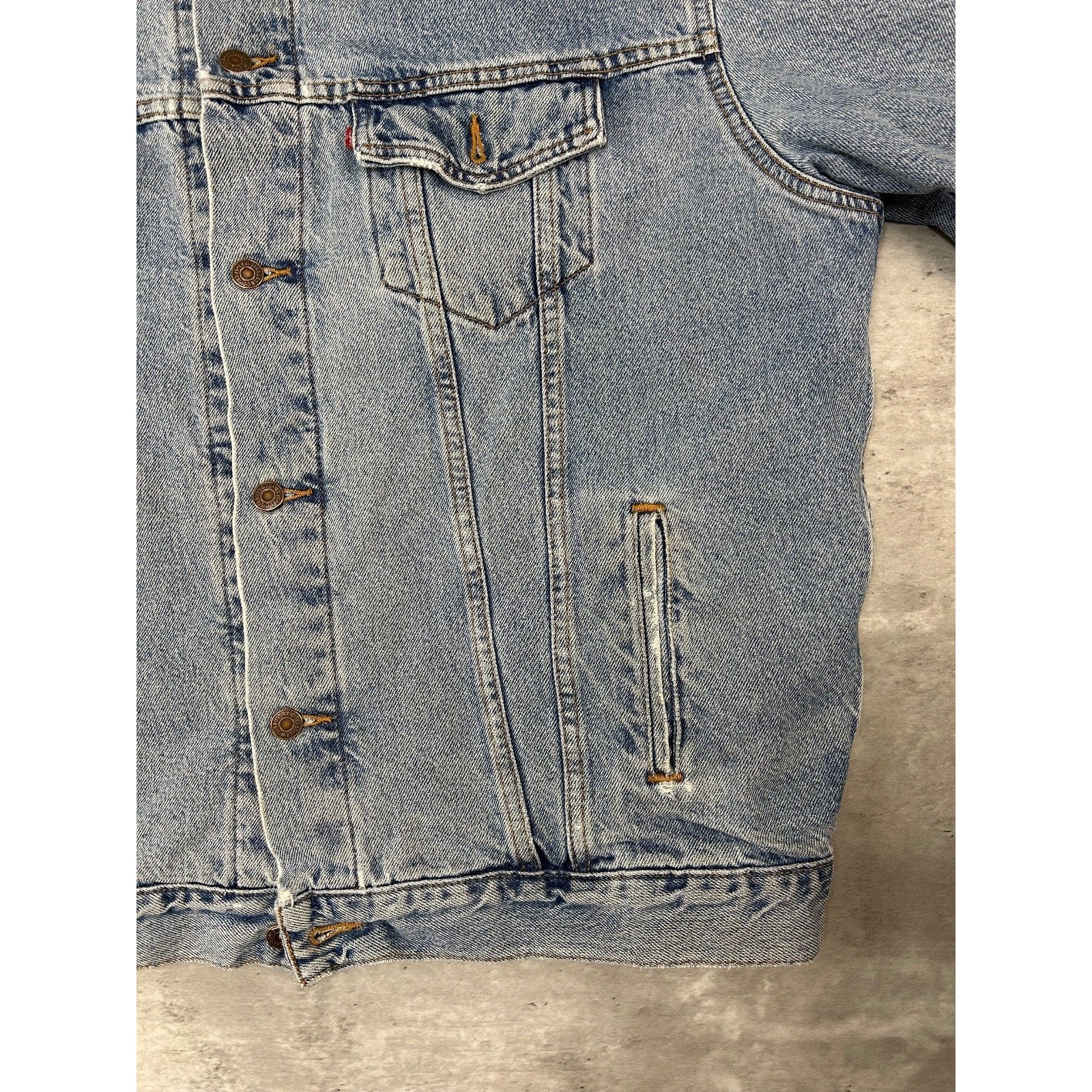 VTG 90s Levis Plaid Lined Red Tab Light Wash Denim Type 3 Trucker Jacket Size XL