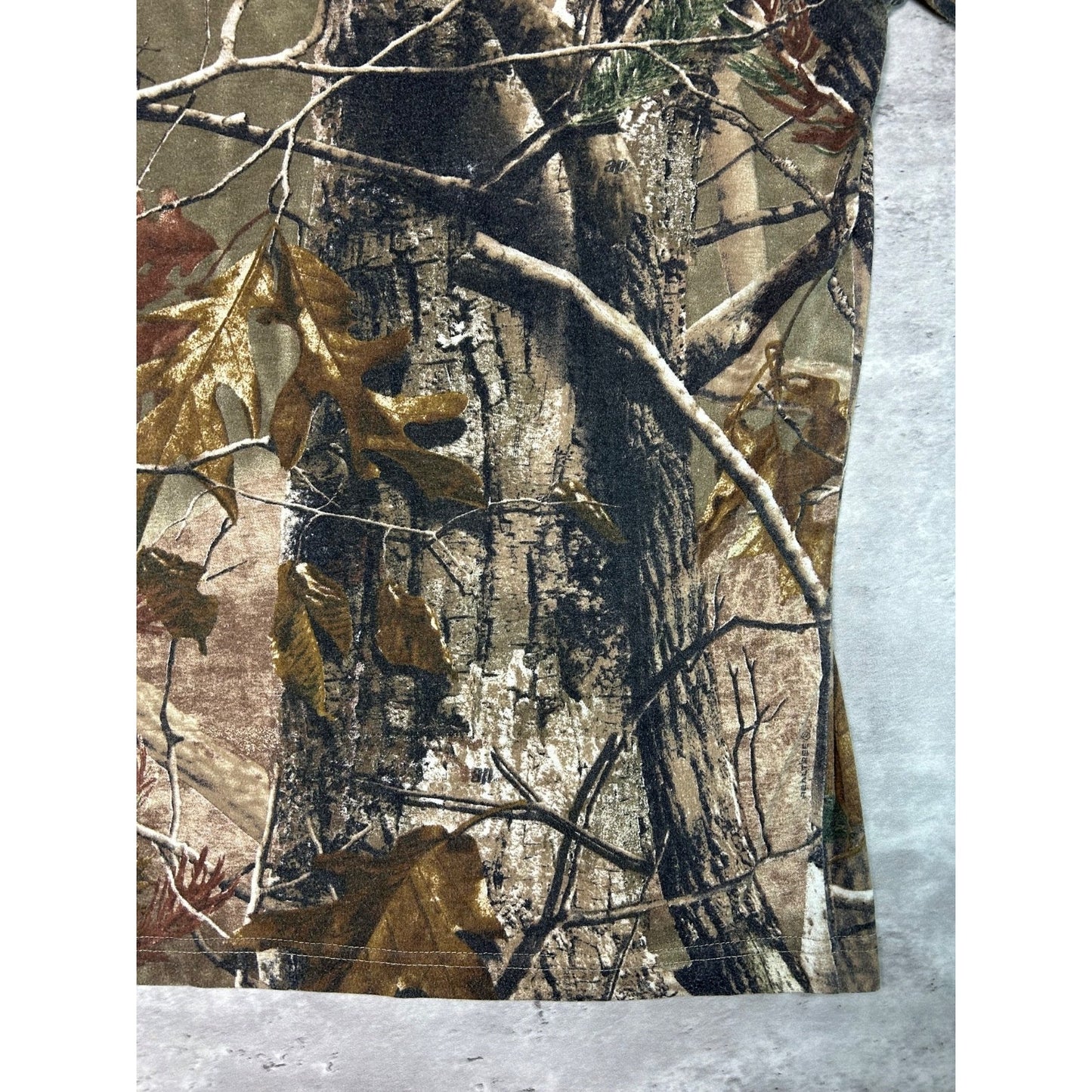 Vintage Realtree AP Camo Hunting Long Sleeve T-Shirt Size XL