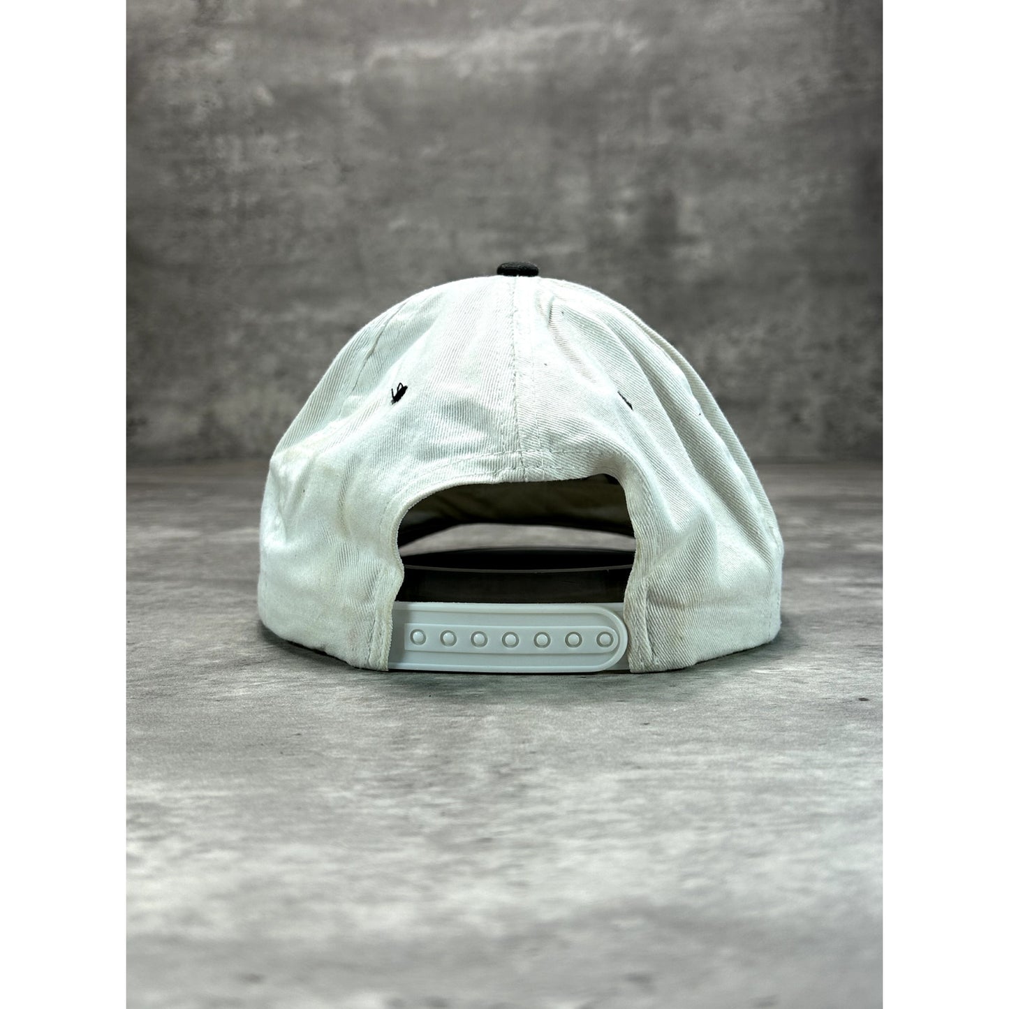 Vintage 90s Snap-On Racing Embroidered Spellout Snapback Hat OSFA White