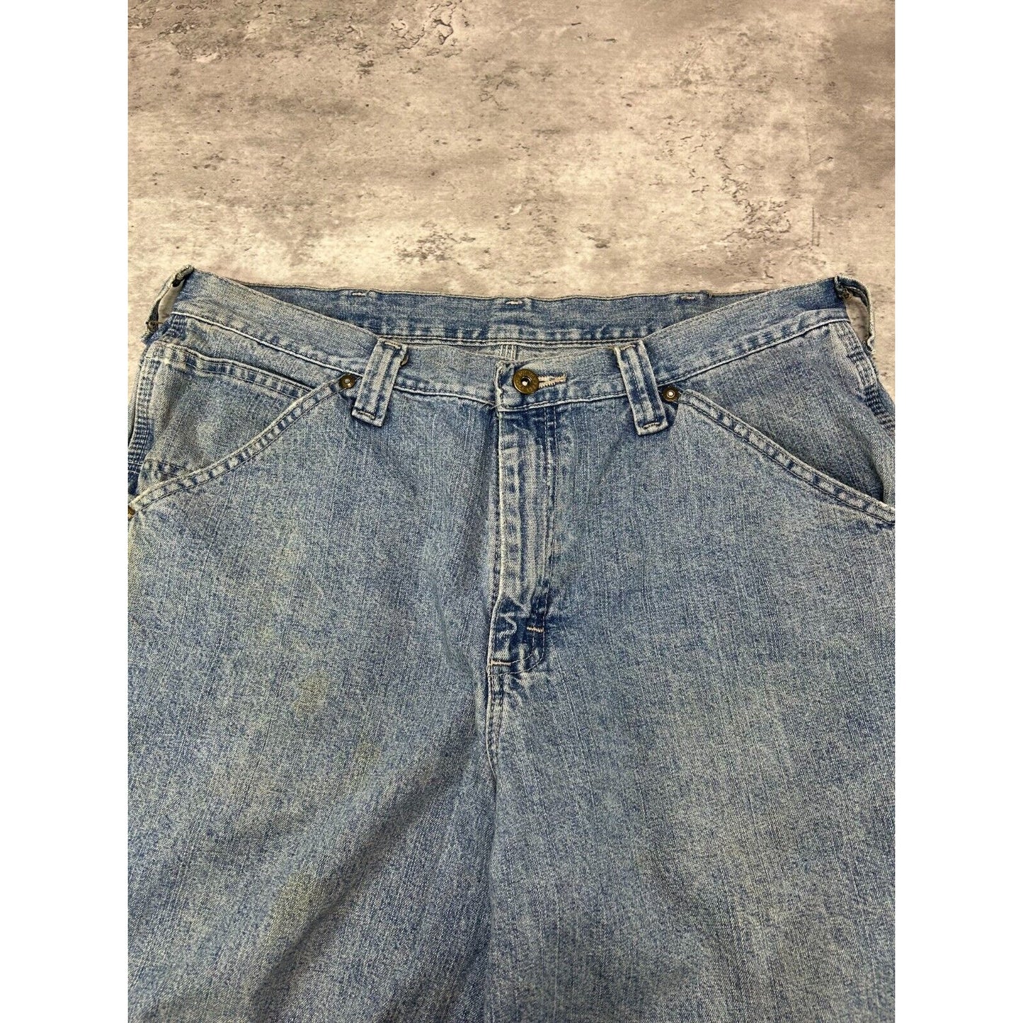 Vintage Wrangler Jeans Light Wash Denim Workwear Carpenter Shorts Size 35 Blue