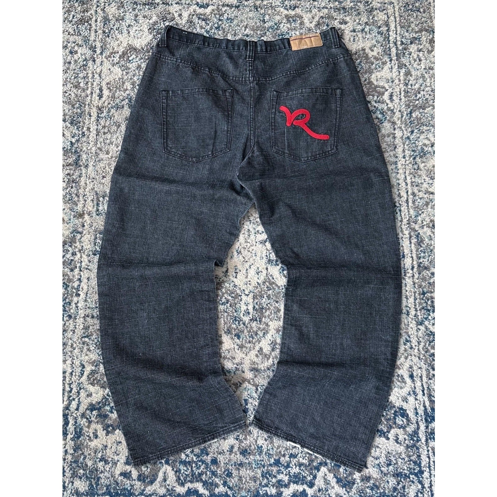 Vintage Y2K Rocawear Chain Stitch Pocket Logo Black Wash Denim Pants Size 40