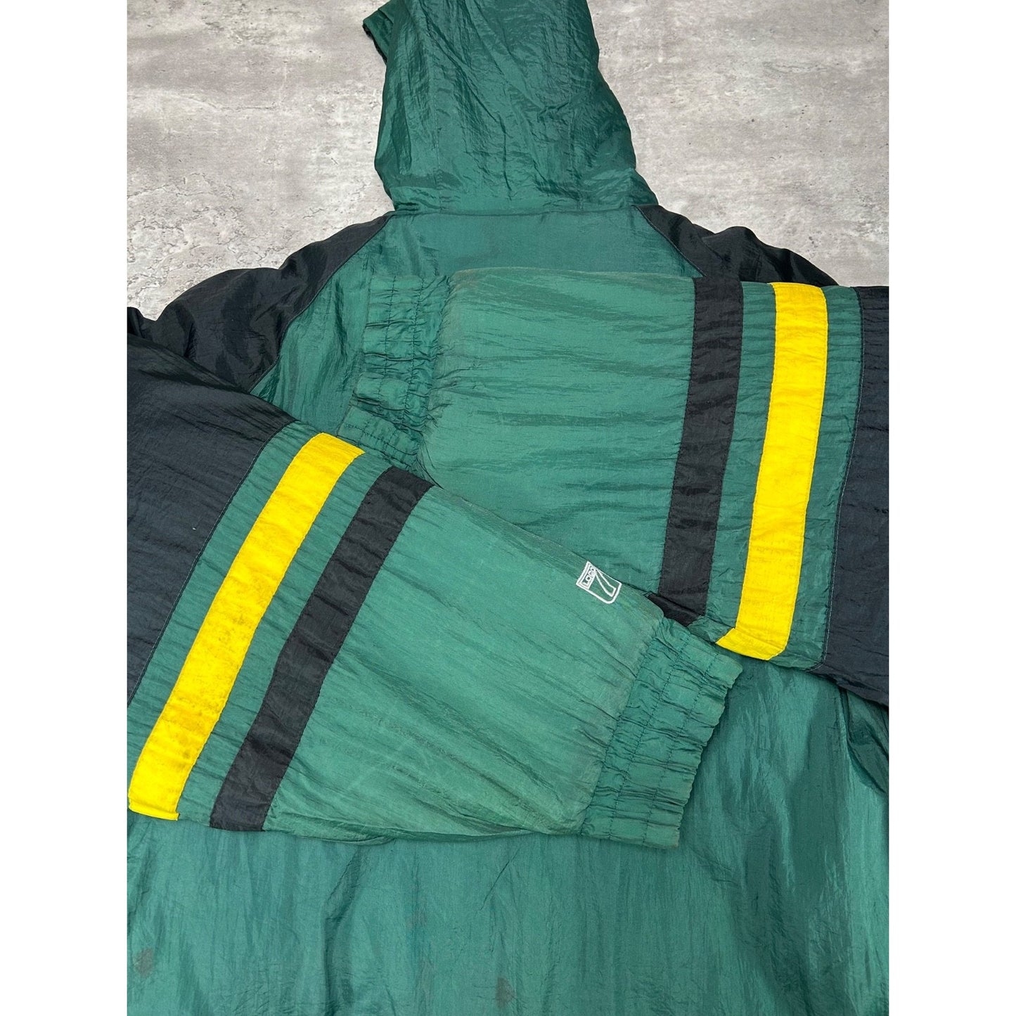 Vintage 90s Green Bay Packers NFL Insulated Full Zip Hooded Jacket Size Large