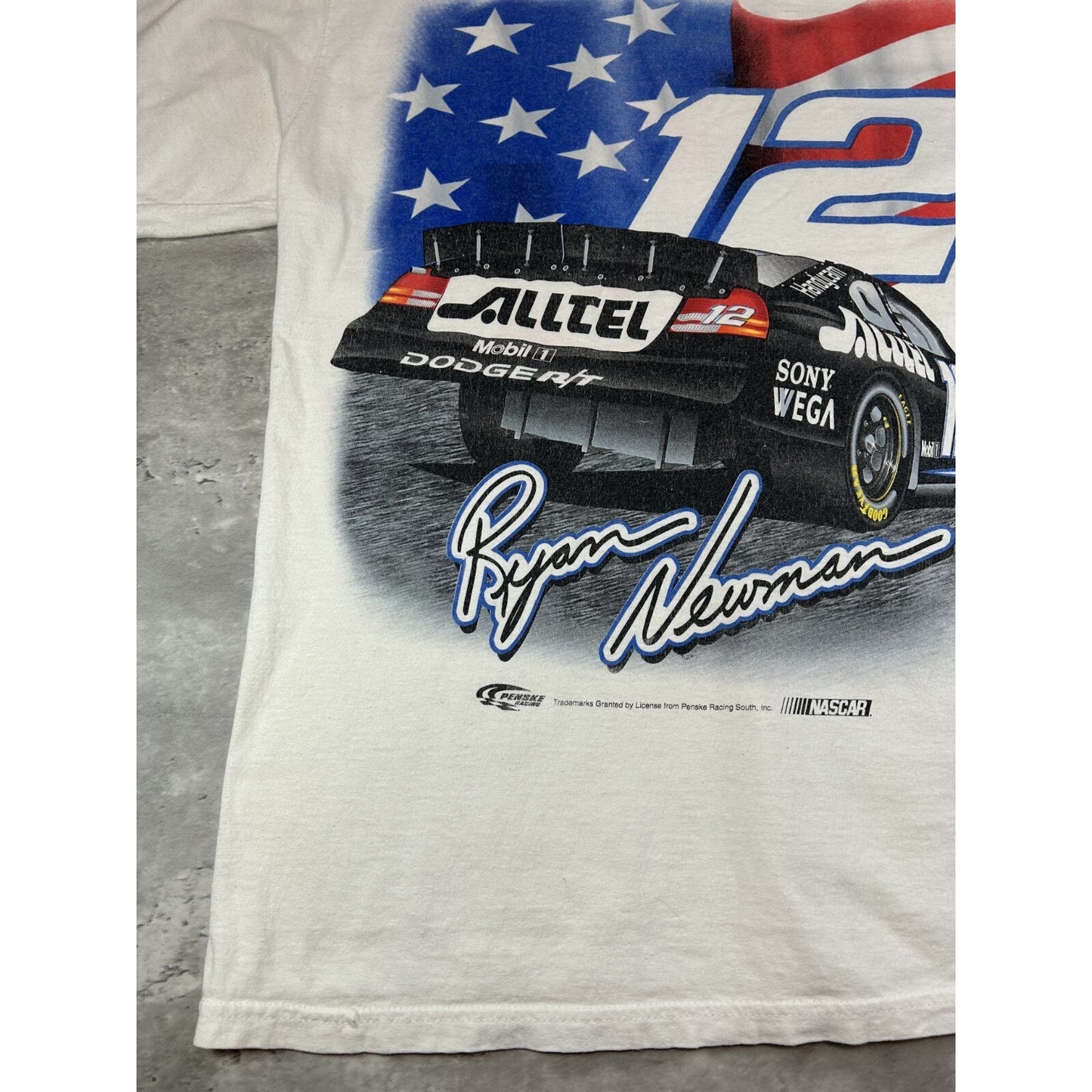 Vintage Ryan Newman Alltel Racing Nascar Graphic T-Shirt Size Medium White