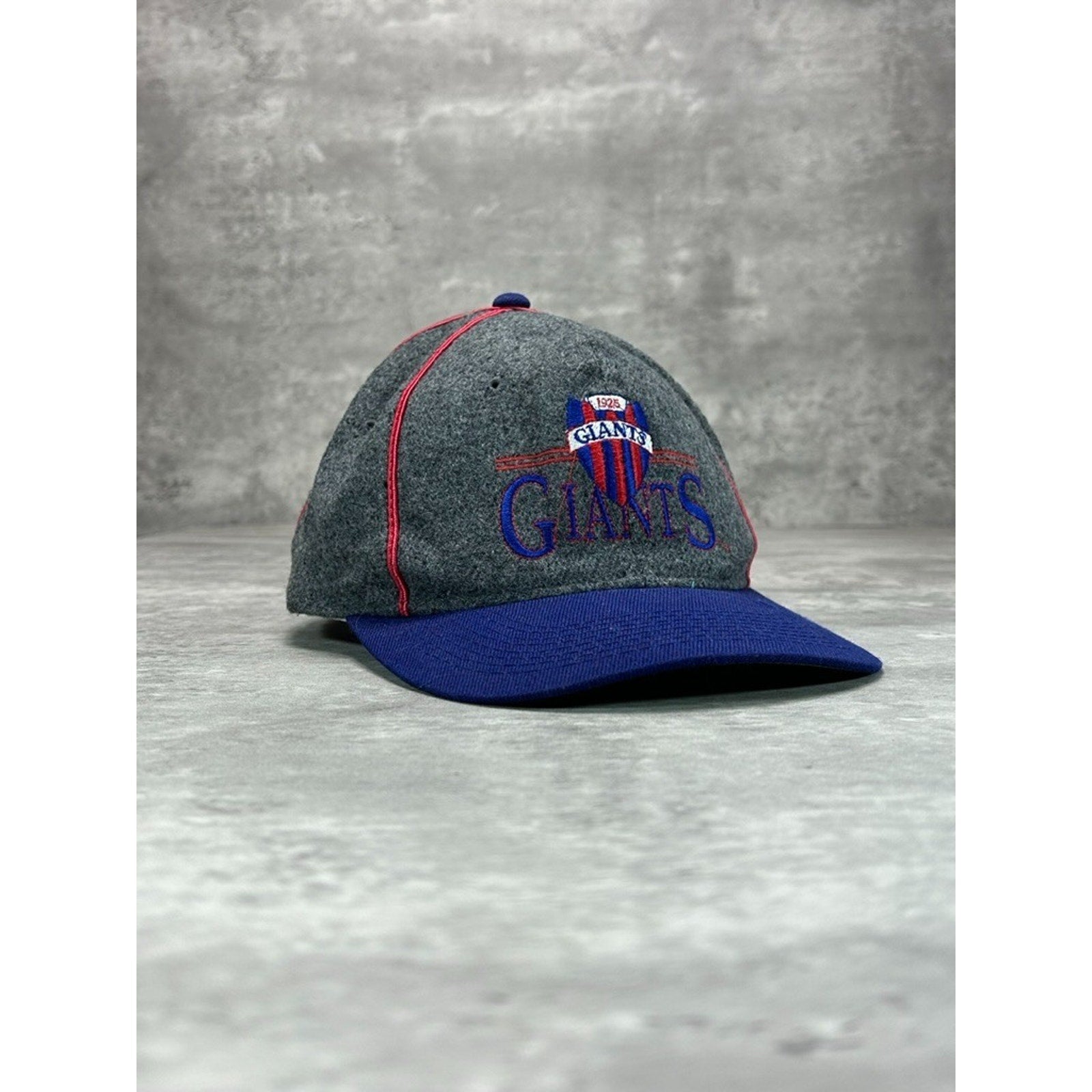 Vintage 90s New York Giants NFL Embroidered Spellout Snapback Hat OSFA