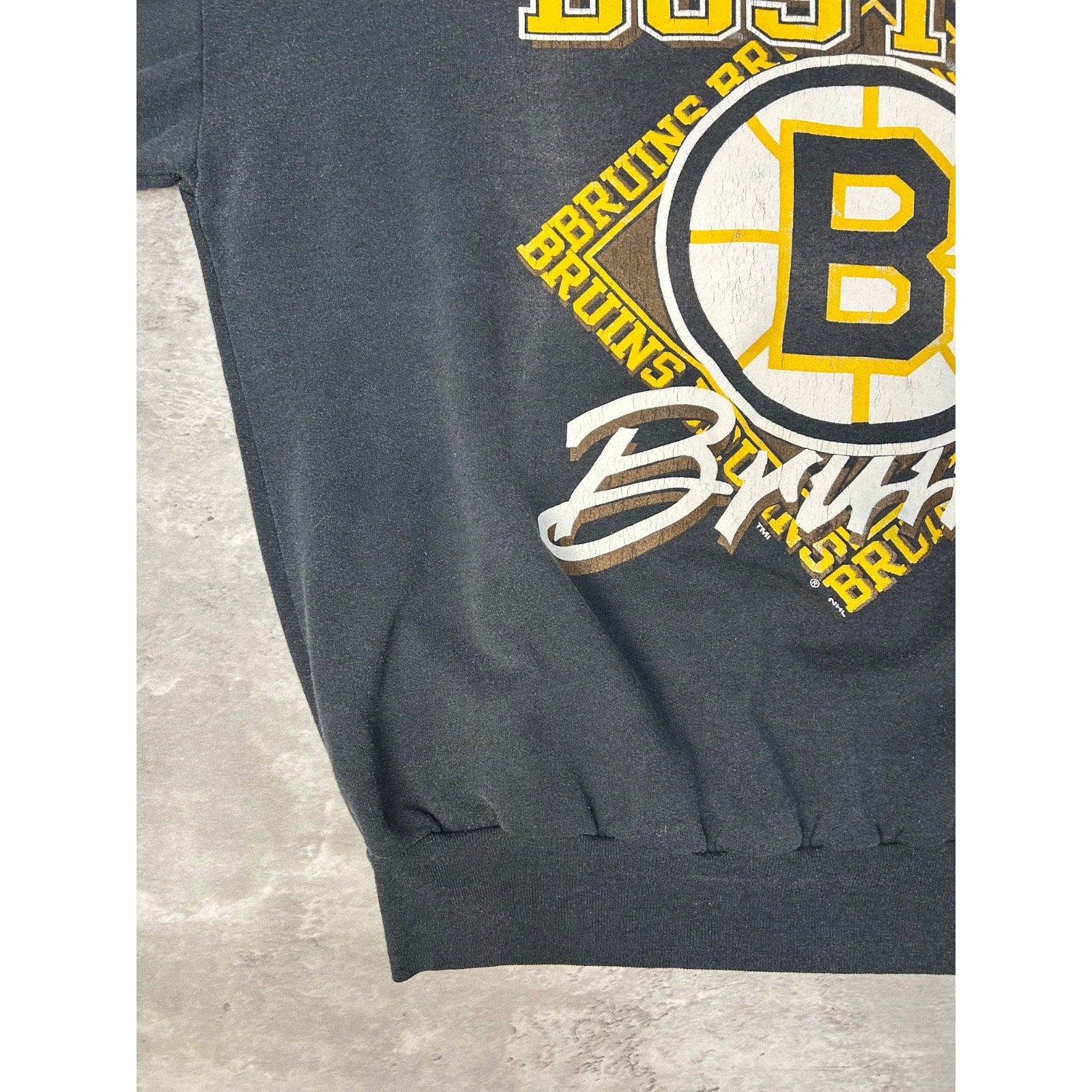 Vintage 90s Boston Bruins NHL Big Graphic Hockey Sweatshirt Size XL