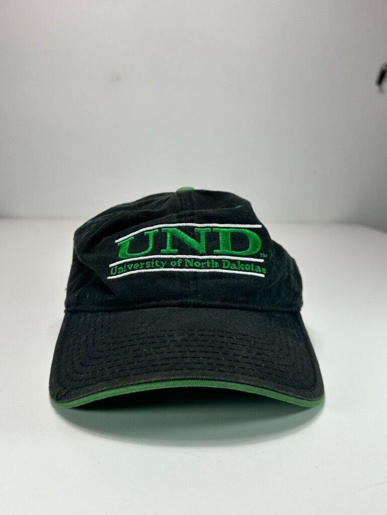 Vintage 90s University Of North Dakota NCAA The Game Strapback Hat OSFA