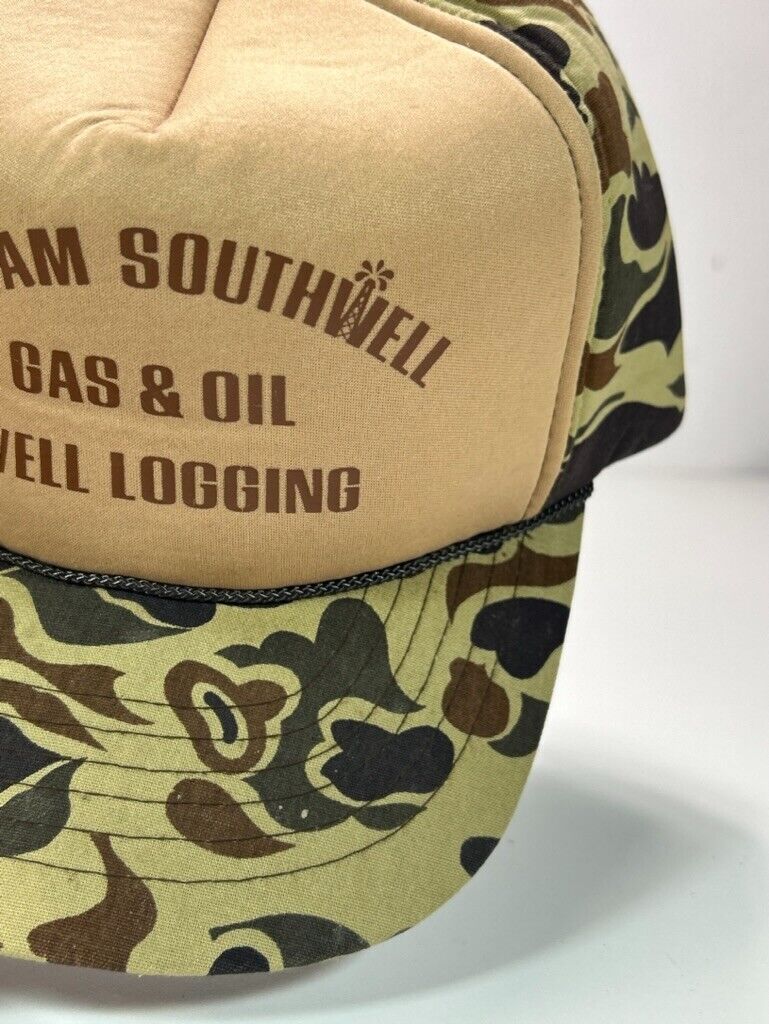 Vintage 80s William Southwell Gas & Oil Duck Camo Snapback Hat OSFA